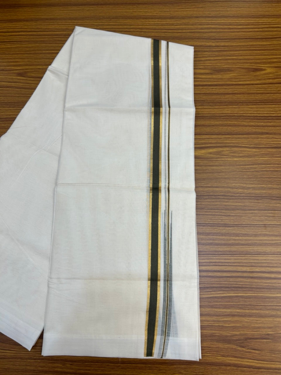 20% Discount ! Kaitharikada Balaramapuram 100% Pure Cotton Double Off white (Unbleached) Mundu/Dhoti - 100x80 - 0.75 inch Gold Kasav & Dark Olive Green Shaded Chutty Kara - 22 KK5283 PMC