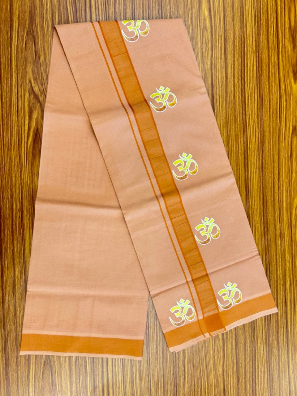 21% Discount ! Kaitharikada Pure Cotton - Single Kaily / Lungi -(40s)- 1.25 inch Orange Shaded Ohm Printed Design kara with Light Kavi colour body  (2 meter / 4 muzham) - 40 KK8028 GAN