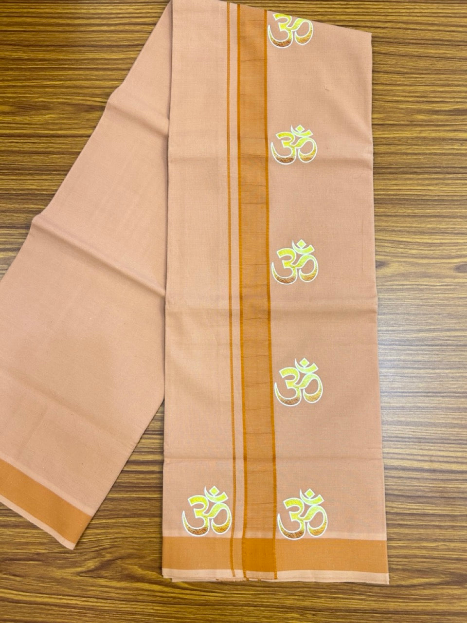 21% Discount ! Kaitharikada Pure Cotton - Single Kaily / Lungi -(40s)- 1.25 inch Orange Shaded Ohm Printed Design kara with Light Kavi colour body  (2 meter / 4 muzham) - 40 KK8028 GAN