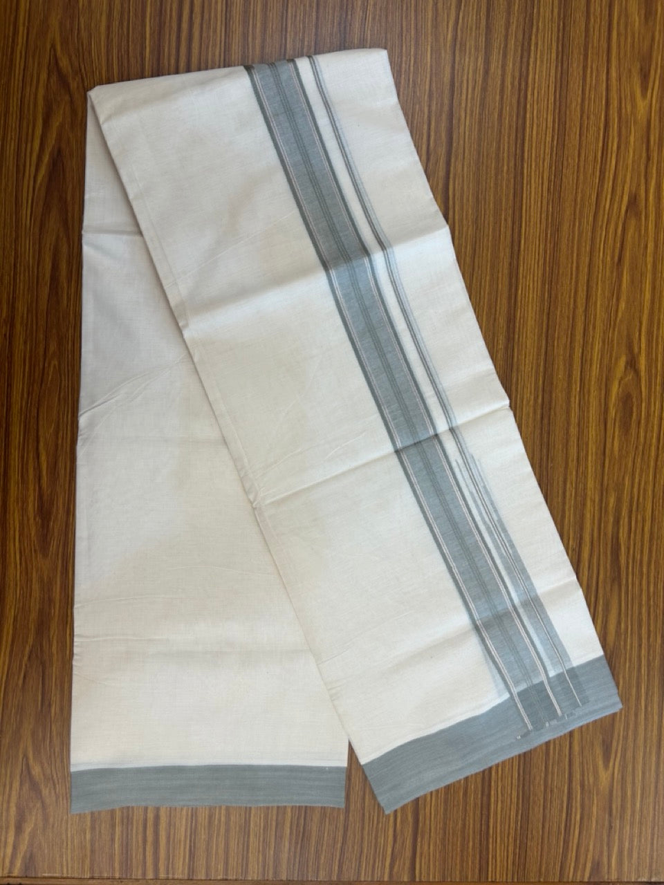 20% Discount! KaithariKada Balaramapuram 100%  Cotton Double off white  (Unbleached) Mundu/Dhoti - 100X80 - 1.5 inch Silver kasavu & Grey shaded striped chutty - 4 mtr (8.5 Muzham) - 39 KK5283 PMC