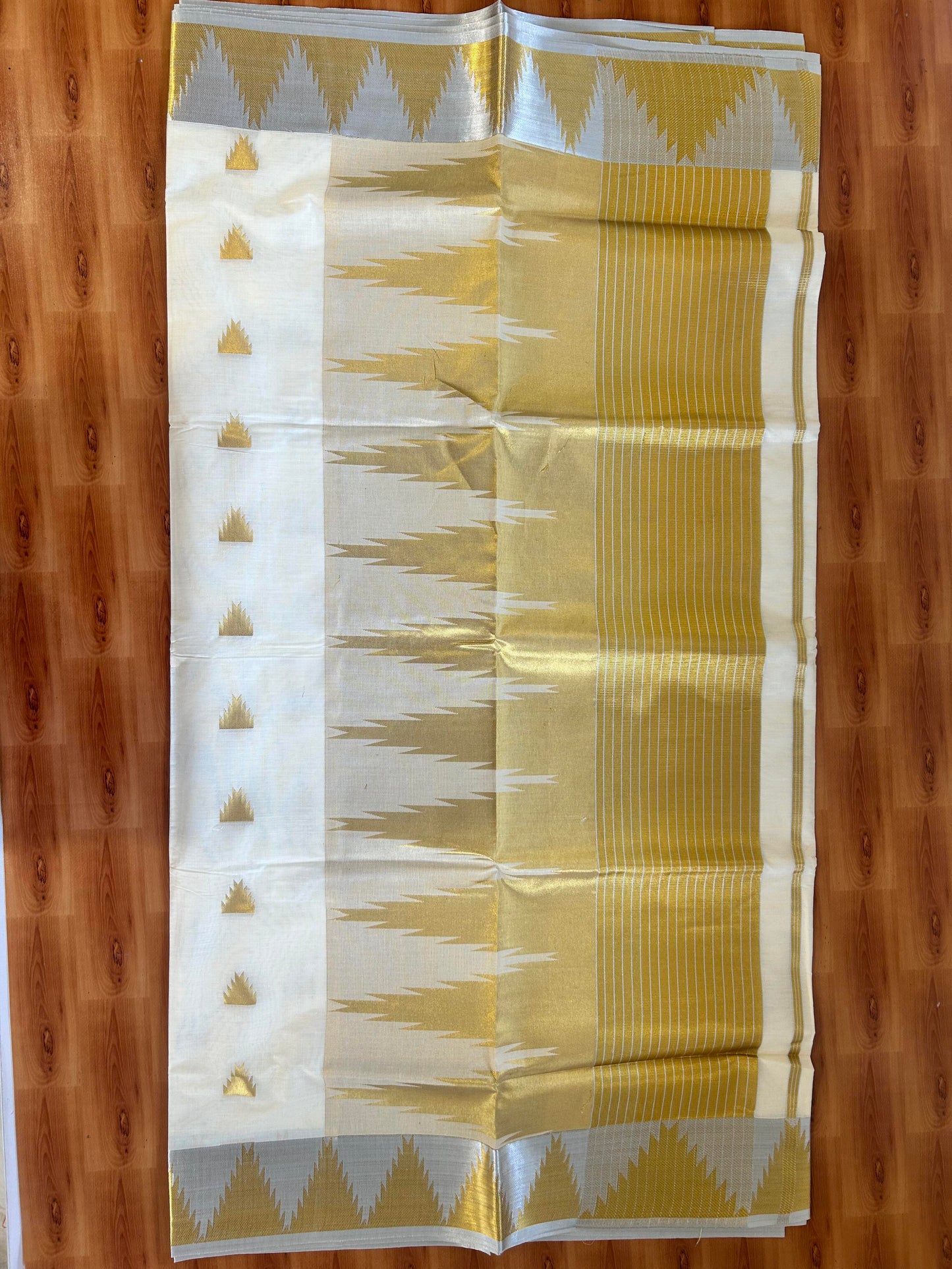 25% Discount! Kaitharikada Kerala Traditional Saree Off white- Mixed Cotton Kasav Saree - 18 Inch Pallu - Gold Silver Kasav Kara & Temple Design - 71 KK7000 PMC
