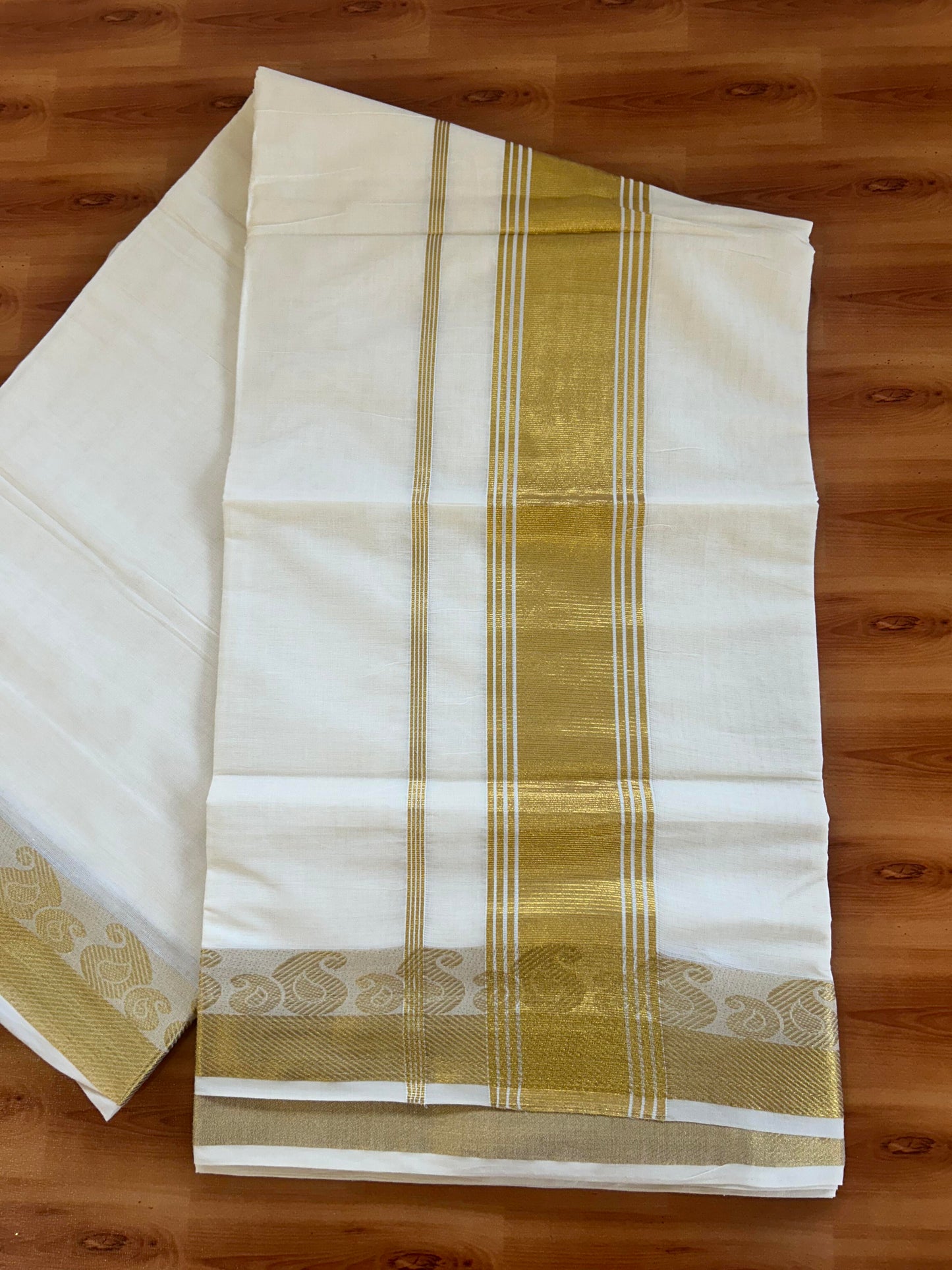 25% Discount! Kaitharikada Kerala Traditional Saree Off white- Mixed Cotton Kasav Saree - 3.75 Inch Pallu - Gold Kasav Striped Kara - 73 KK7000 PMC