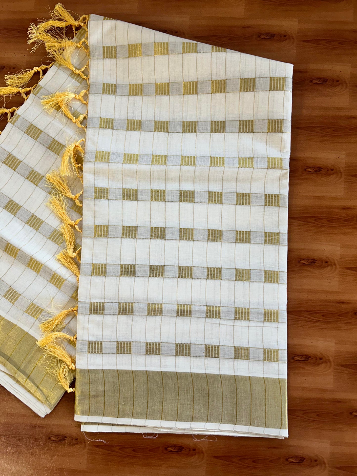 25% Discount! Kaitharikada Kerala Traditional Saree Off white- Mixed Cotton Kasav Saree - Gold Kasav Check Striped Body - 76 KK7000 PMC