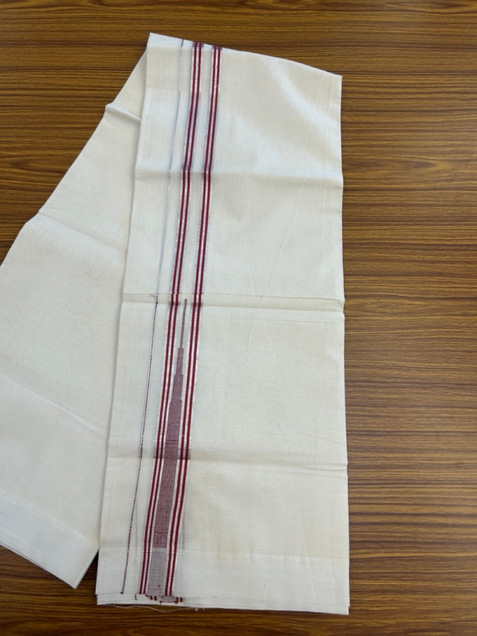 20% Discount! KaithariKada Balaramapuram 100%  Cotton Double off white (Unbleached) Mundu/Dhoti - 100X80 - 1.5 inch Silver kasav & Reddish Maroon Striped chutty Kara 4 mtr (8.5 Muzham) - 46 KK5283 PMC