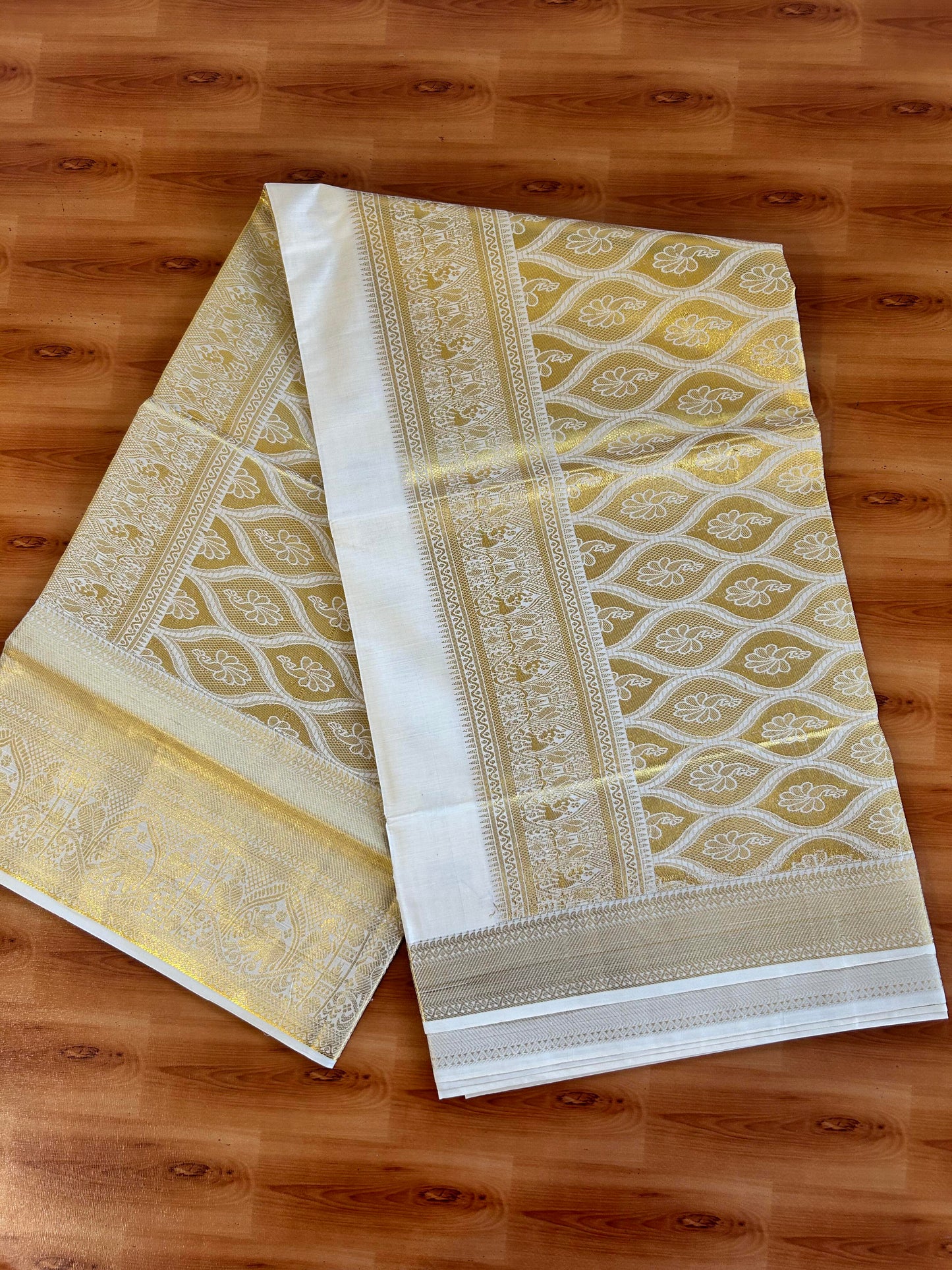 25% Discount! Kaitharikada Kerala Traditional Saree Off white- Mixed Cotton Kasav Saree - Gold Kasav Design Body - 79 KK7000 PMC