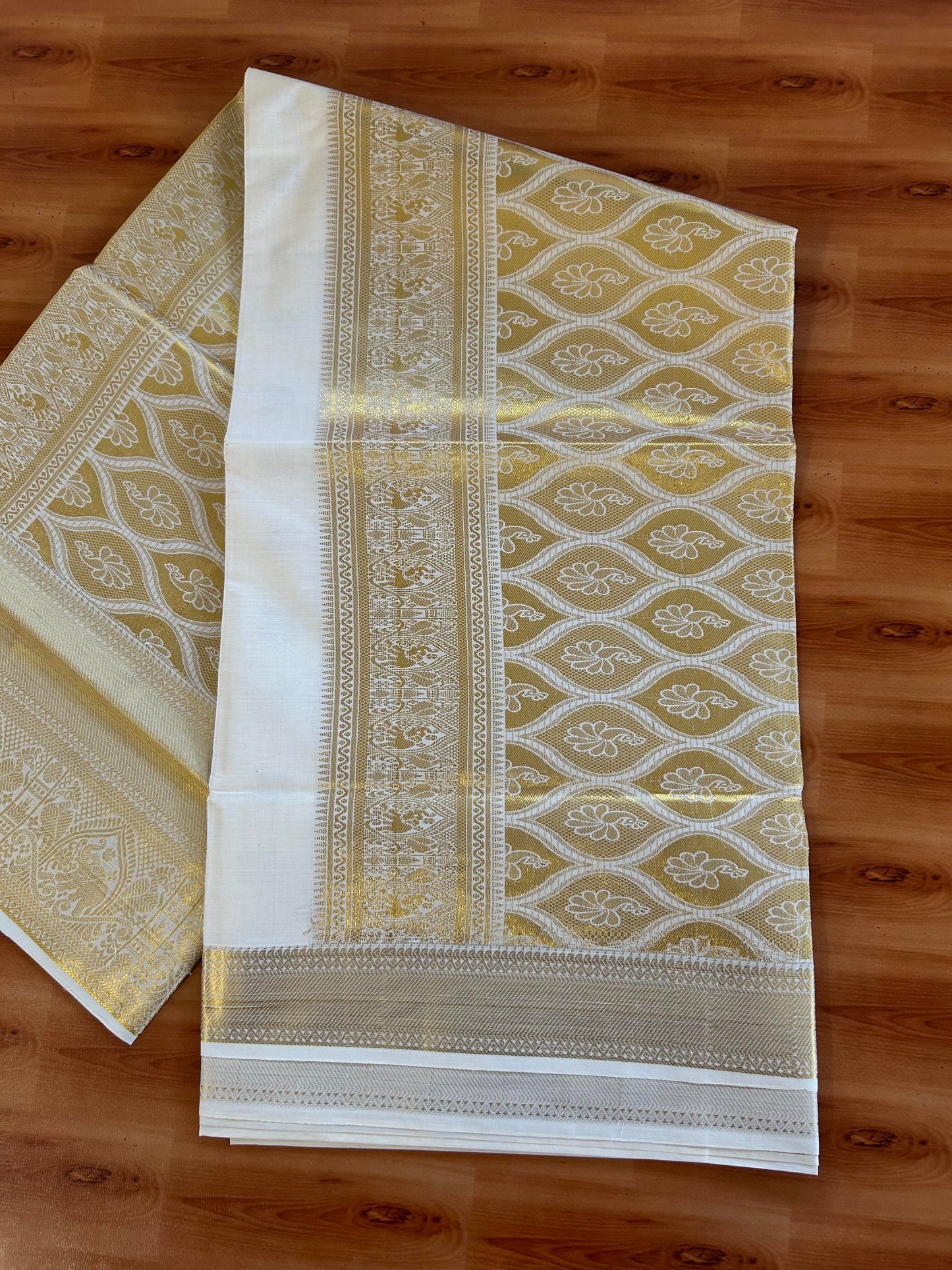 25% Discount! Kaitharikada Kerala Traditional Saree Off white- Mixed Cotton Kasav Saree - Gold Kasav Design Body - 79 KK7000 PMC