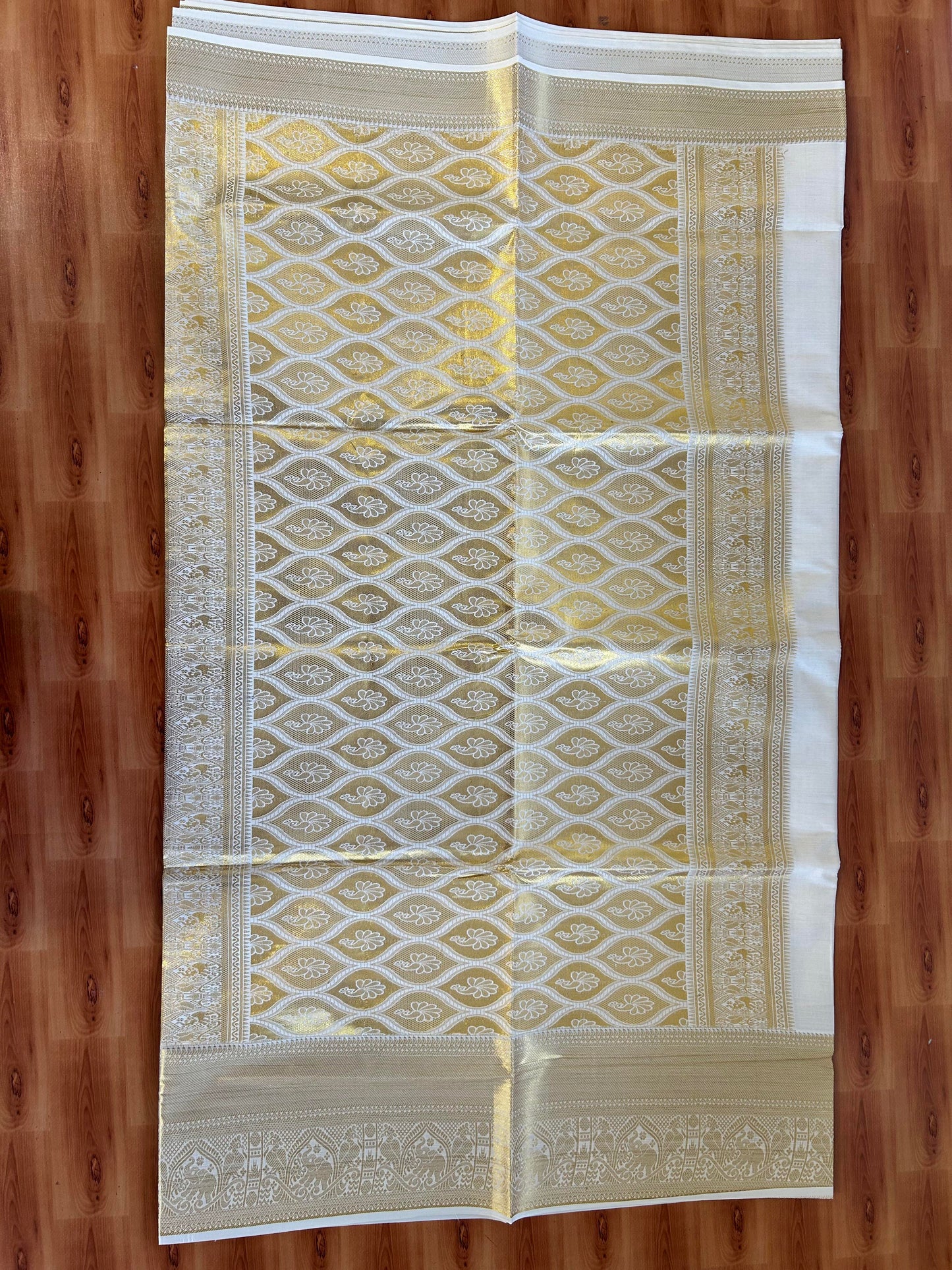 25% Discount! Kaitharikada Kerala Traditional Saree Off white- Mixed Cotton Kasav Saree - Gold Kasav Design Body - 79 KK7000 PMC