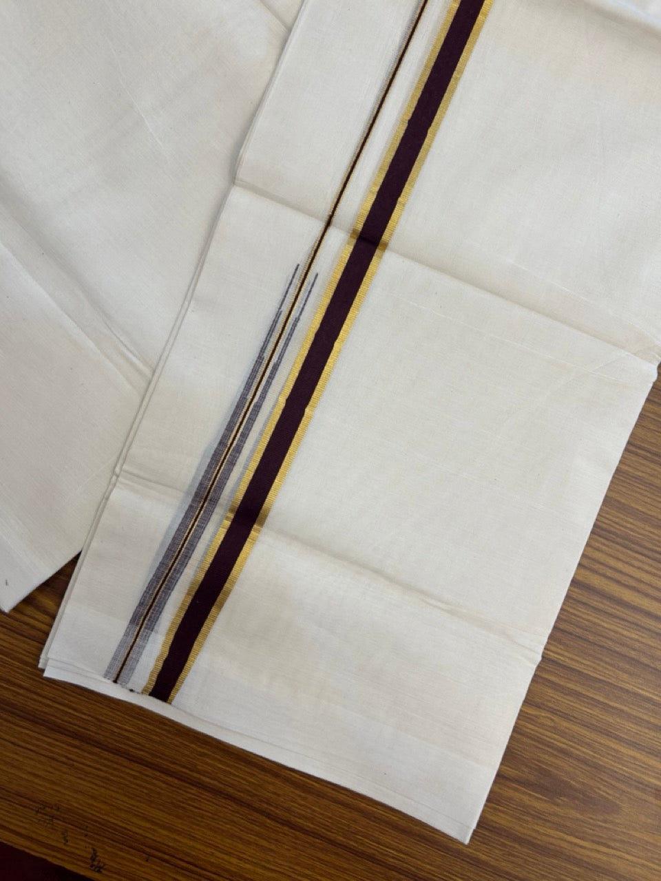 20% Discount ! Kaitharikada Balaramapuram 100% Pure Cotton Double Off white (Unbleached) Mundu/Dhoti - 100x80 - 0.75 inch Gold Kasav & Dark Maroon Shaded Chutty Kara - 21 KK5283 PMC