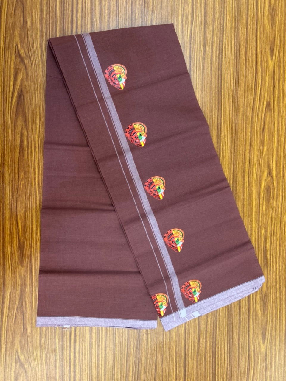 9% Discount !! Kaitharikada Pure Cotton - Single Kaily / Lungi - (40s) - 0.5 inch Theyyam Kadhakali Printed Design kara with Redwood colour body (2 meter / 4 muzham) - 7 KK8028 GAN