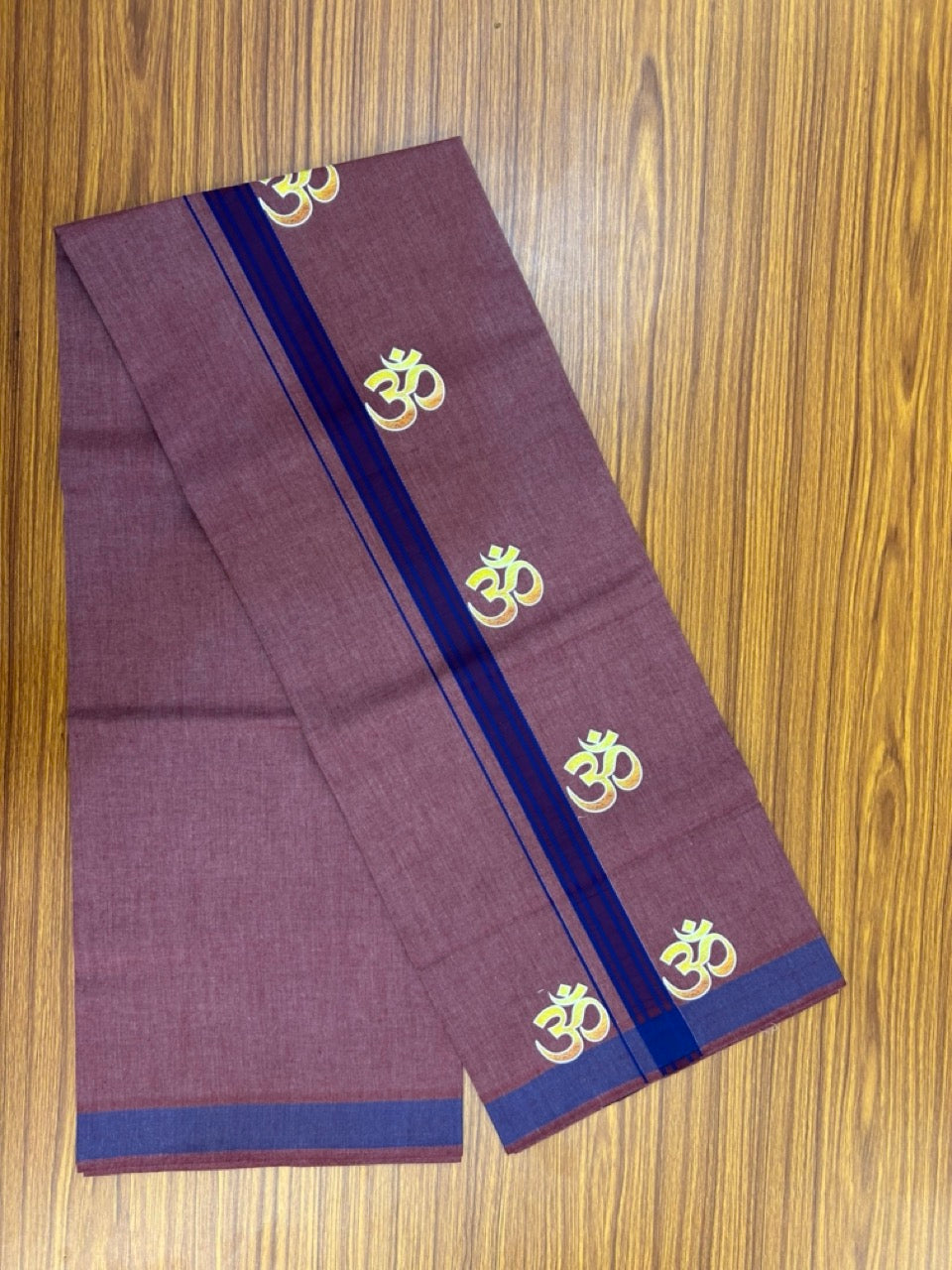 21% Discount ! Kaitharikada Pure Cotton - Single Kaily / Lungi - (40s) - 1.25 inch Blue Striped Ohm Printed Design kara with Velvet Maroon Shaded colour body  (2 meter / 4 muzham) - 33 KK8028 GAN