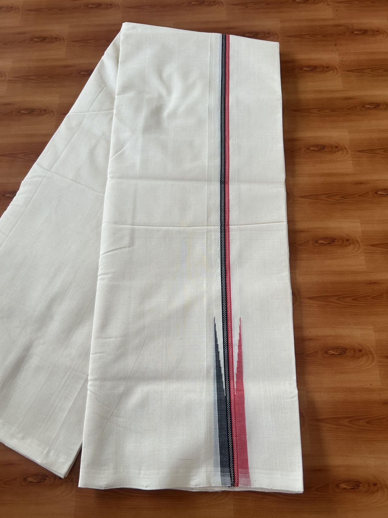 25% Discount!! KaithariKada Handloom Unakkupaav Kerala Handloom - 100% Pure Cotton Off White - (Unbleached) Double Mundu/Dothi - 100X80 - 1.5 inch Black Pinkish Red Puliyilakkara chutty 4.00 meter (8.5 Muzham) - 8 KK5390 REA