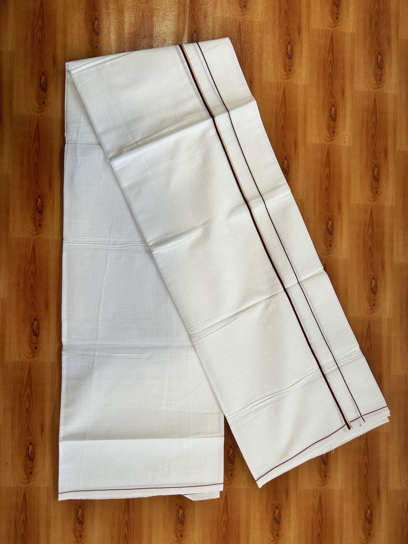 Single Pure White Mundu/Dhoti -KaithariKada Balaramapuram Pure Cotton - 70x30 - 0.3 cm Silver Kasav & Maroon Kara 1.90 mtr (4 muzham) - 31 KK5418 PMC