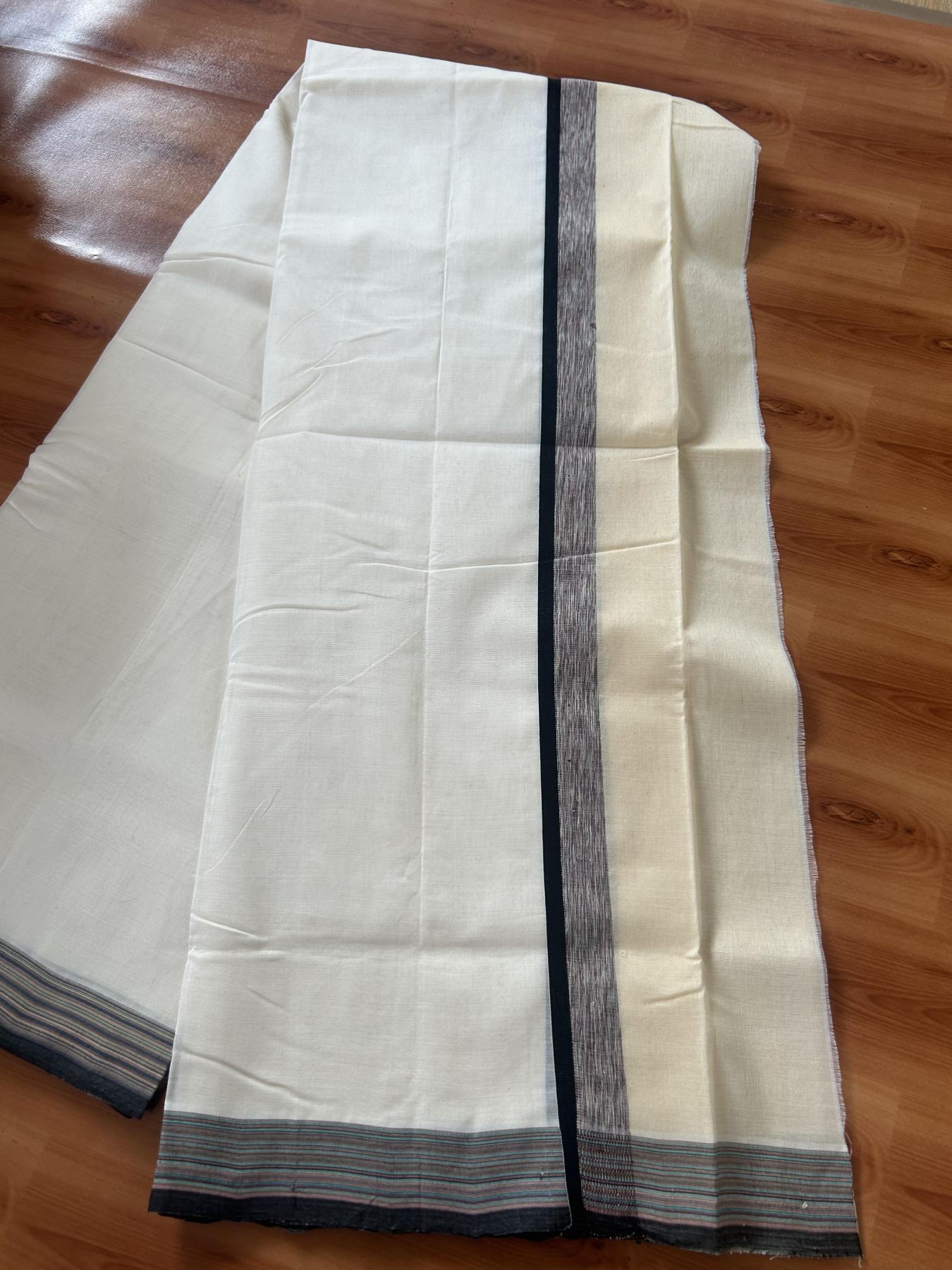 25% Discount!! KaithariKada Handloom Unakkupaav - Kerala Handloom - 100% Pure Cotton Off White - (Unbleached) Double Mundu/Dothi - 100 x 80 - 4.5 inch Multi Colour & Black ,Cream Side Striped Kara 4 meter (8.5 muzham) - 6 KK5390 REA