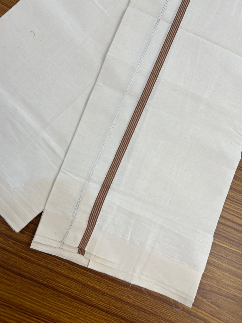3% Discount! KaithariKada Balaramapuram 100% Cotton Single Off White - (Unbleached) Mundu/Dhoti - 100X100 - 0.5 inch Silver Kasavu Brown striped kara (2 meter / 4 muzham) - 3 KK5283 PMC
