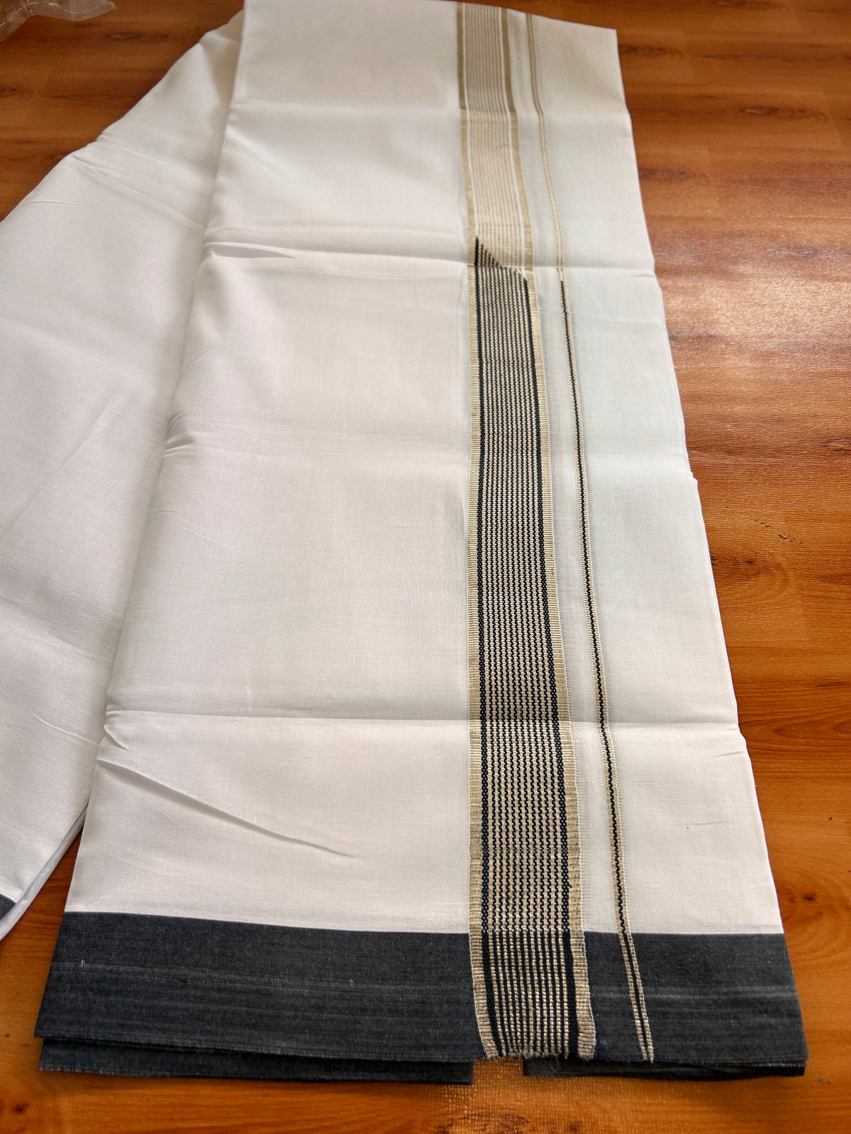 Double Pure white Mundu/Dhoti - 20% Discount! KaithariKada Pulimood- 100% Cotton - 100x100 - 1.75 inch Silver Kasav & Black Heavy Chutty 4 m (8.5 muzham) - 35 KK5534 ASH