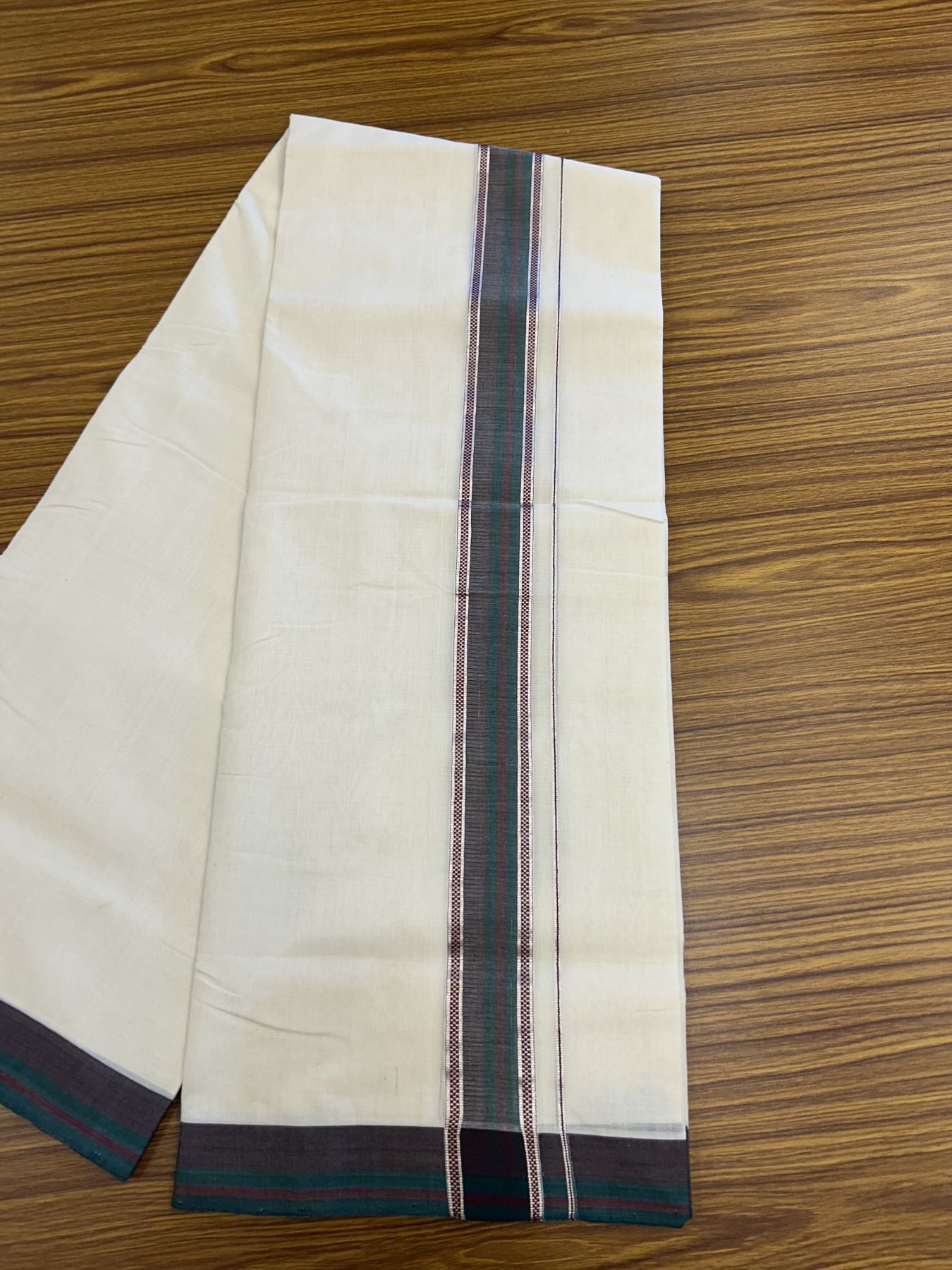 25% Discount! KaithariKada Handloom Unakkupaav Balaramapuram - Cotton Double Mundu/Dhoti Off white (Unbleached) - 100x80 - 1.75 inch Silver Kasav Green & Maroon shaded Kara - 4 meter (8.5 Muzham) - 25 KK5320 RAM