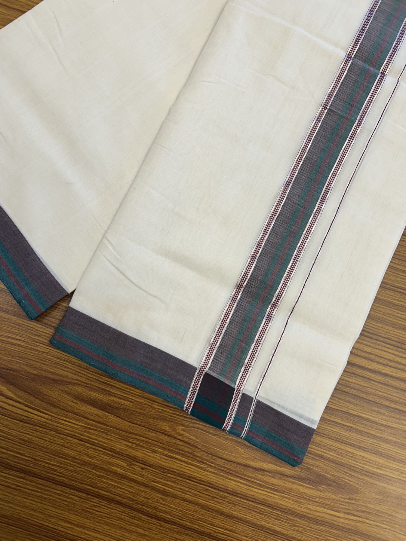 25% Discount! KaithariKada Handloom Unakkupaav Balaramapuram - Cotton Double Mundu/Dhoti Off white (Unbleached) - 100x80 - 1.75 inch Silver Kasav Green & Maroon shaded Kara - 4 meter (8.5 Muzham) - 25 KK5320 RAM