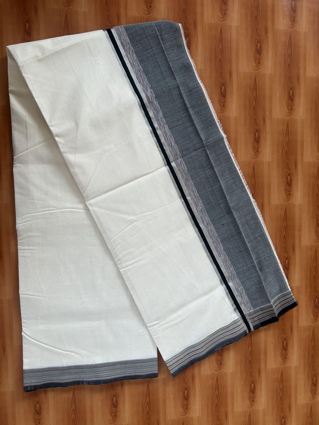 25% Discount! KaithariKada Handloom Unakkupaav Kerala Handloom - 100% Pure Cotton Off White - (Unbleached) Double Mundu/Dothi - 100 x 80 - 5.5 inch Silver Kasav Cinnamon Brown & Black,Multi Colour Side Striped Kara 4.00 meter(8.5 muzham) - 13 KK5390 REA
