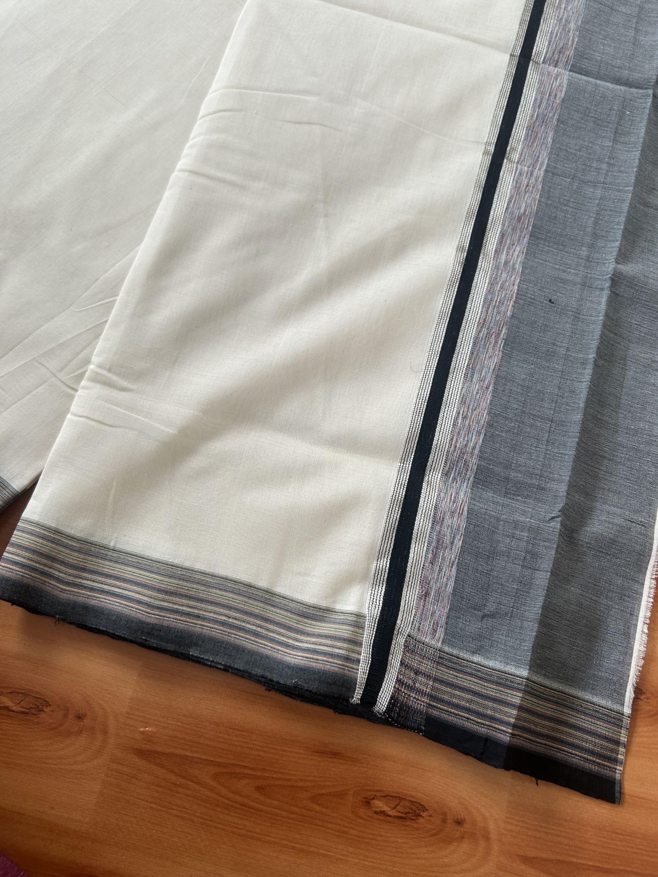 25% Discount! KaithariKada Handloom Unakkupaav Kerala Handloom - 100% Pure Cotton Off White - (Unbleached) Double Mundu/Dothi - 100 x 80 - 5.5 inch Silver Kasav Cinnamon Brown & Black,Multi Colour Side Striped Kara 4.00 meter(8.5 muzham) - 13 KK5390 REA
