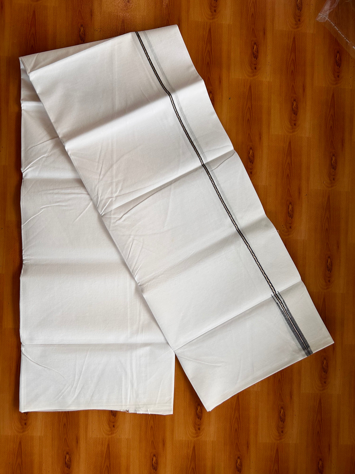 Pure White Single Mundu/Dhoti - 20% Discount! KaithariKada Pulimood 100% Cotton - 100s - 0.5 cm Puliyilakkara Silver Kasav & Navy Blue Chutty (2 meter / 4 muzham) - 29 KK5534 ASH