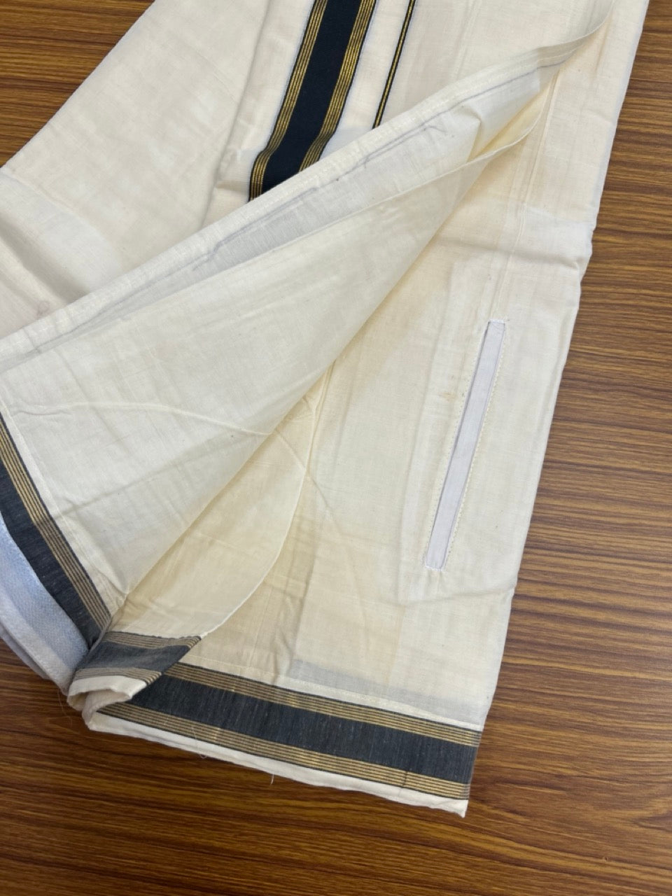 20% Discount ! KaithariKada Balaramapuram Mixed Cotton Double Off white - (Ubleached) Mundu/Dhoti  VELCRO Mundu/Dhoti  - (80s) -  1.5 inch Gold Kasavu & Black Striped kara 4mtr (8.5 muzham) - 5 KK5284 PMC