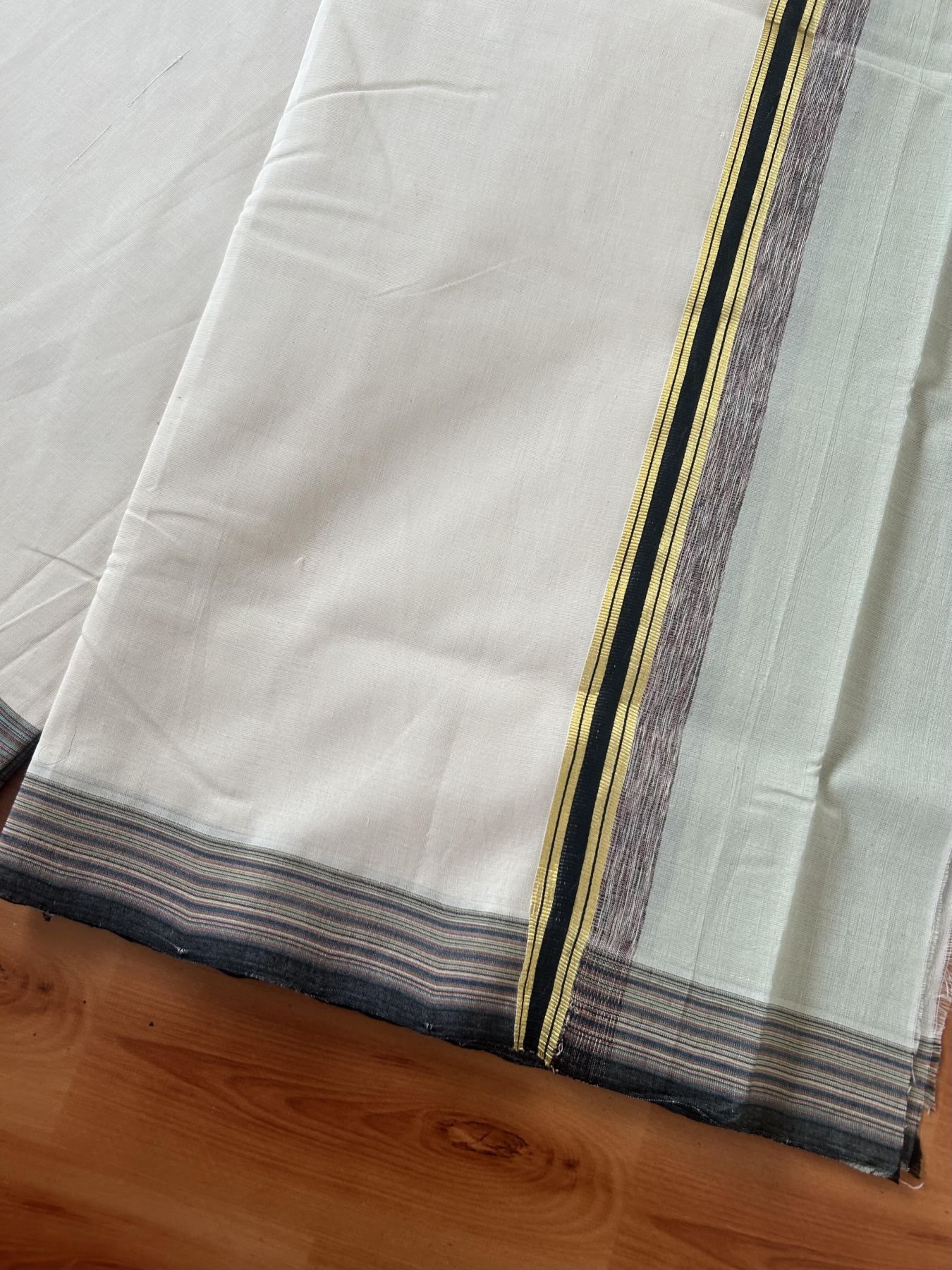 25% Discount! KaithariKada Handloom Unakkupaav Kerala Handloom - 100% Pure Cotton Off White - (Unbleached) Double Mundu/Dothi - 100 x 80 - 5 inch Gold Kasav Light Pista Green & Black, Multi Colour Side Striped Kara 4.00 meter (8.5 muzham) - 17 KK5390 REA
