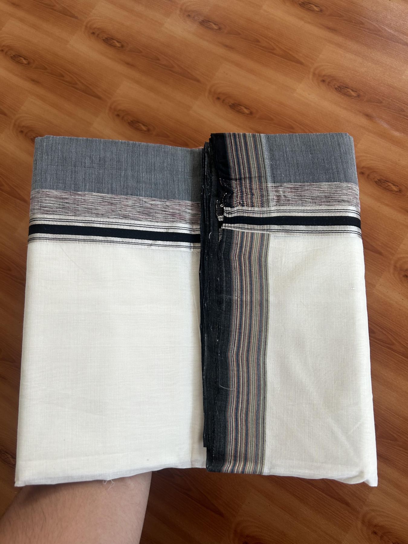 25% Discount! KaithariKada Handloom Unakkupaav Kerala Handloom - 100% Pure Cotton Off White - (Unbleached) Double Mundu/Dothi - 100 x 80 - 5.5 inch Silver Kasav Cinnamon Brown & Black,Multi Colour Side Striped Kara 4.00 meter(8.5 muzham) - 12 KK5390 REA