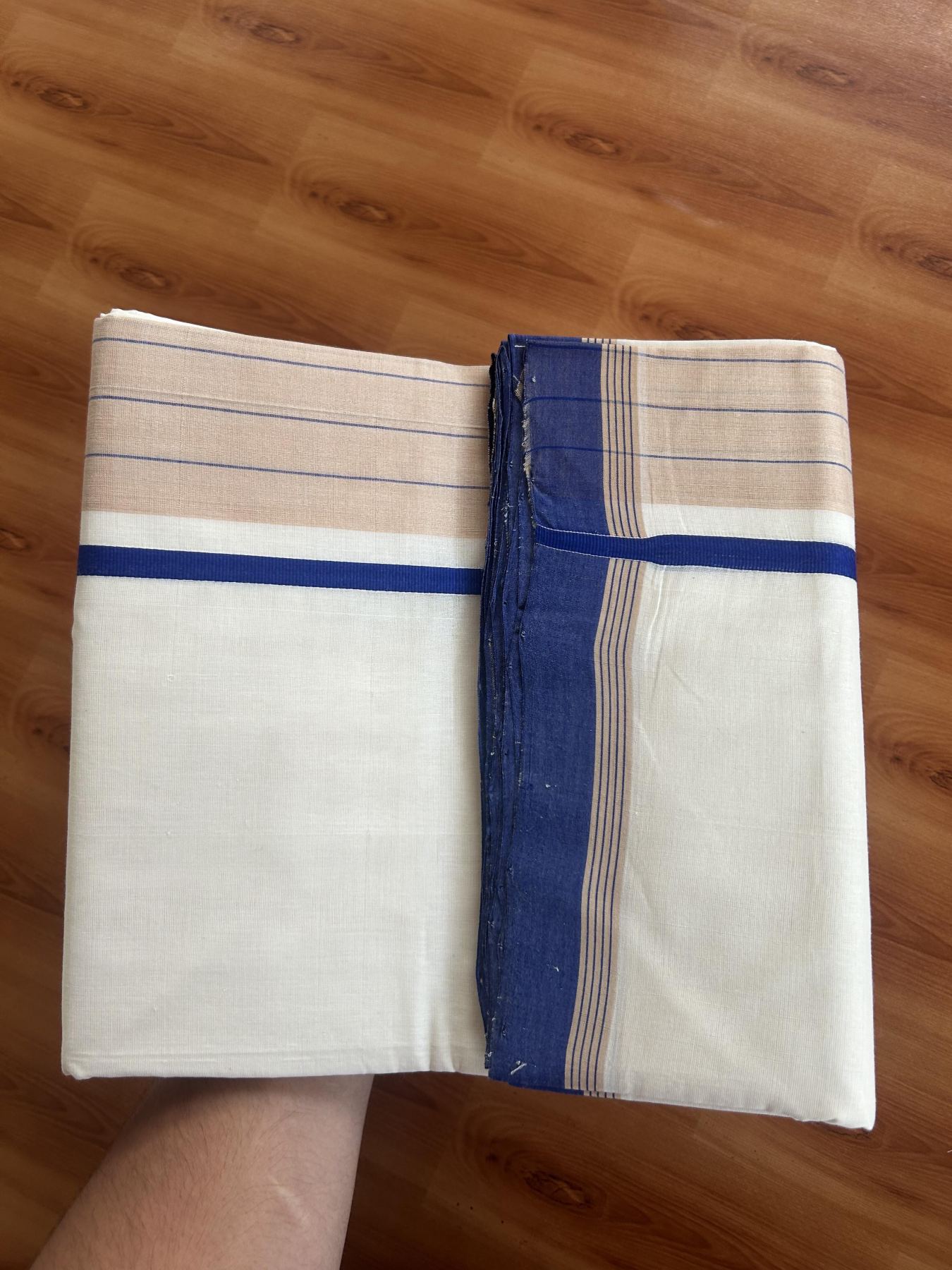 25% Discount!! KaithariKada Handloom Unakkupaav - Kerala Handloom - 100% Pure Cotton Off White - (Unbleached) Double Mundu/Dothi - 100 x 80 - 4.5 inch Blue & Light Sand brown Side Striped Kara 4 meter (8.5 muzham) - 3 KK5390 REA