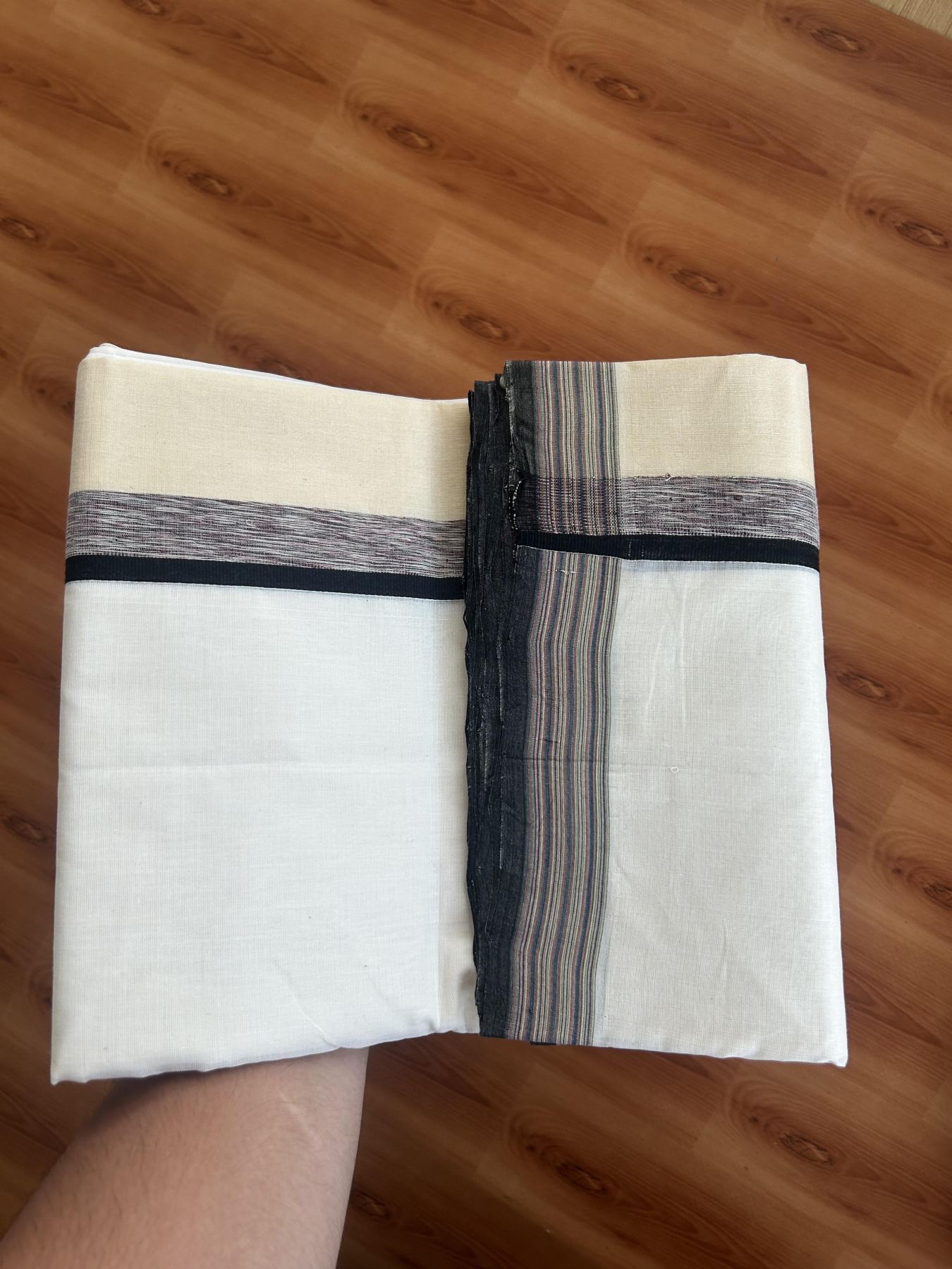 25% Discount!! KaithariKada Handloom Unakkupaav - Kerala Handloom - 100% Pure Cotton Off White - (Unbleached) Double Mundu/Dothi - 100 x 80 - 4.5 inch Multi Colour & Black ,Cream Side Striped Kara 4 meter (8.5 muzham) - 6 KK5390 REA