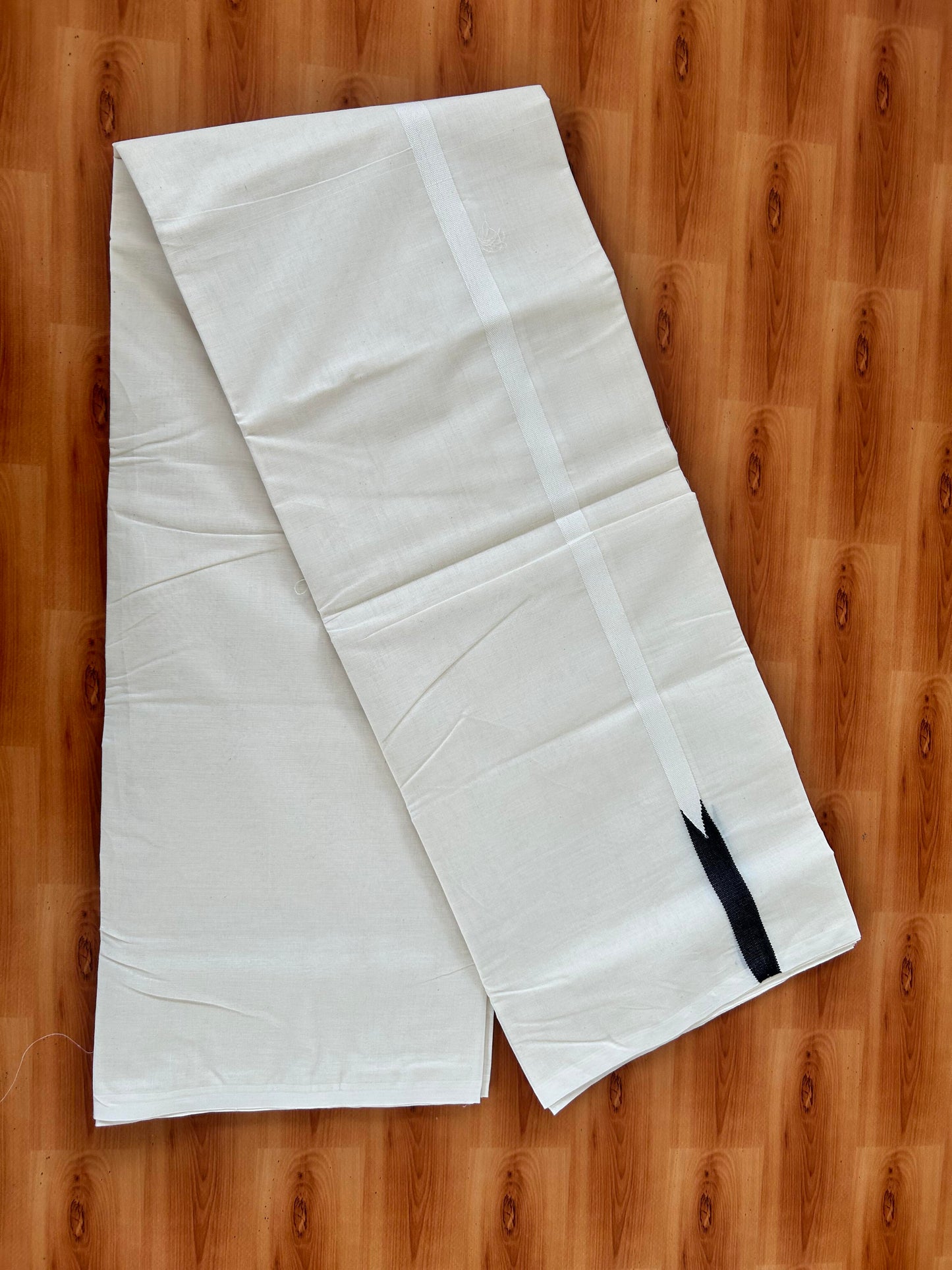 Double Off white Mundu/Dhoti - 20% Discount! KaithariKada Balaramapuram 100% Cotton - 100x100 - 0.75 inch Puliyilakkara Black Chutty Kara - 4 mtr (8.5 muzham) - 8 KK5420 ASH