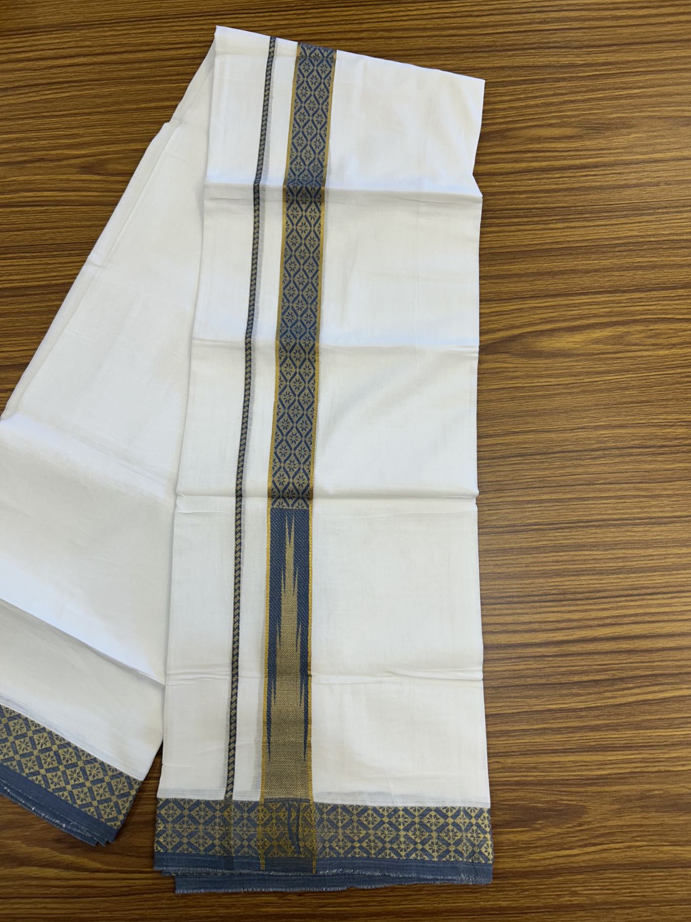 20% Discount ! KaithariKada Balaramapuram 100% Pure Cotton Double Pure White Mundu/Dhoti - 100x80 - 1.25 inch Puliyilakkara Gold Kasav & Peacock Blue Jacquard Design Chutty kara 3.90 mtr (8 Muzham) - 18 KK5321 CJT