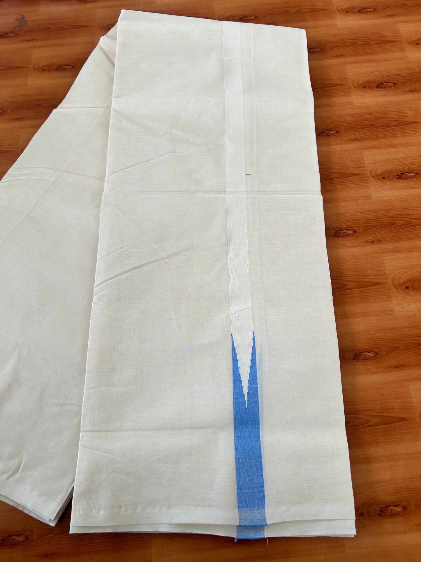 Double Off white Mundu/Dhoti - 20% Discount! KaithariKada Balaramapuram 100% Cotton - 100x100 - 1 inch Puliyilakkara Light Blue Chutty Kara - 4 mtr (8.5 muzham) - 14 KK5420 ASH