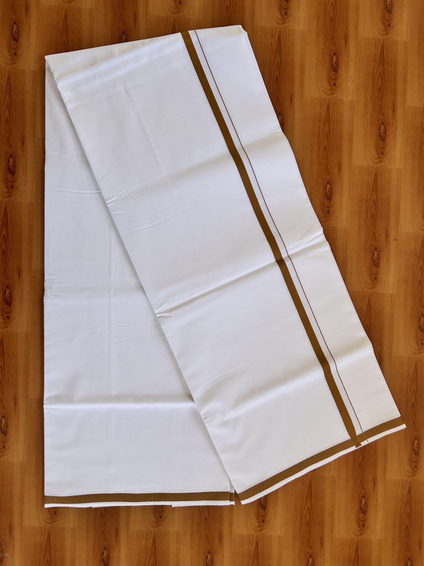 Single Pure White 100% Pure Cotton Mundu/Dhoti - 8% Discount! KaithariKada Mill Bleached - 40s - 1 cm Mustard Brown Kara (2 meter / 4 muzham) - 14 KK5467 MC