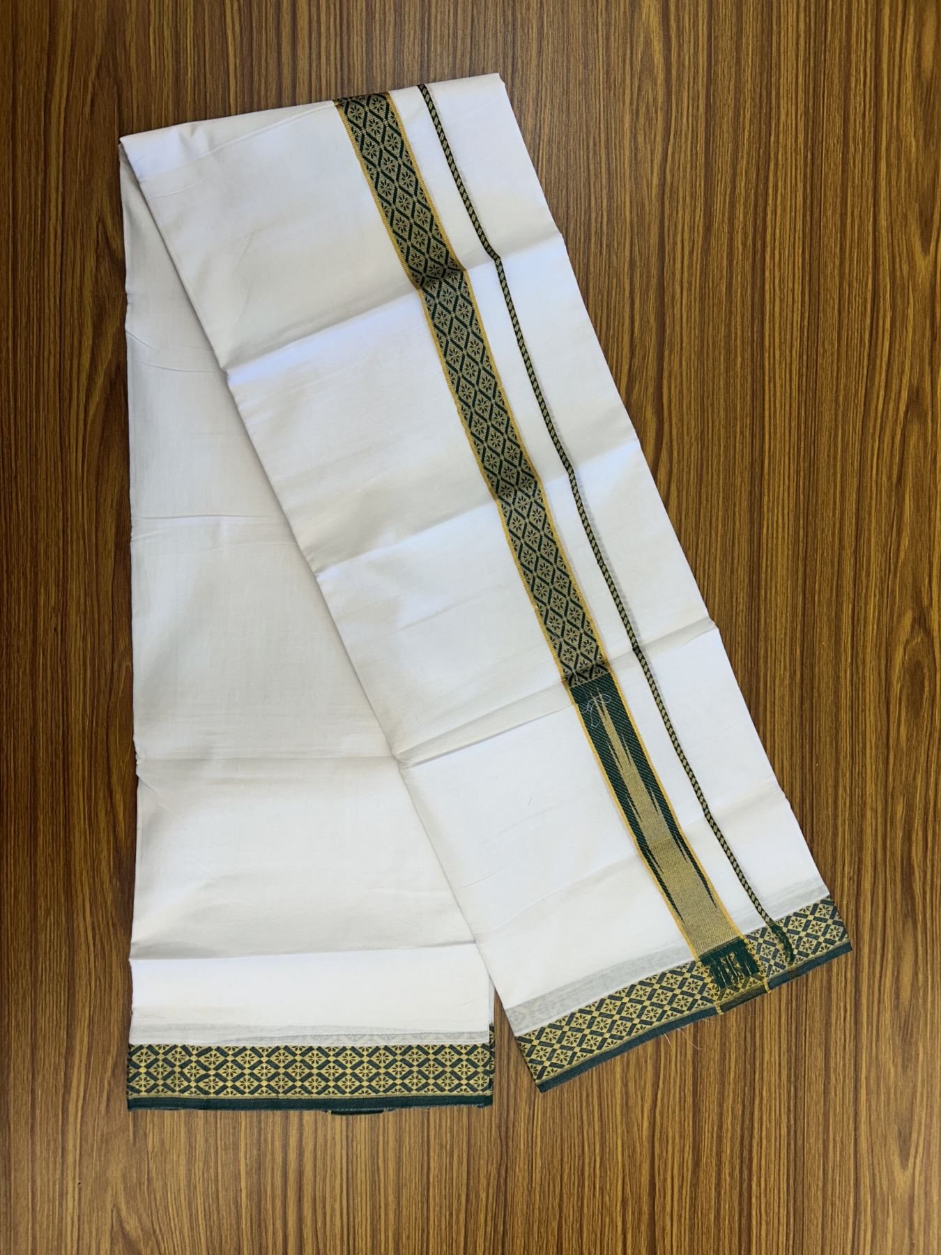 20% Discount ! KaithariKada Balaramapuram 100% Pure Cotton Double Pure White Mundu/Dhoti - 100x80 - 1.25 inch Puliyilakkara Gold Kasav & Green Jacquard Design Chutty kara 3.90 mtr (8 Muzham) - 16 KK5321 CJT