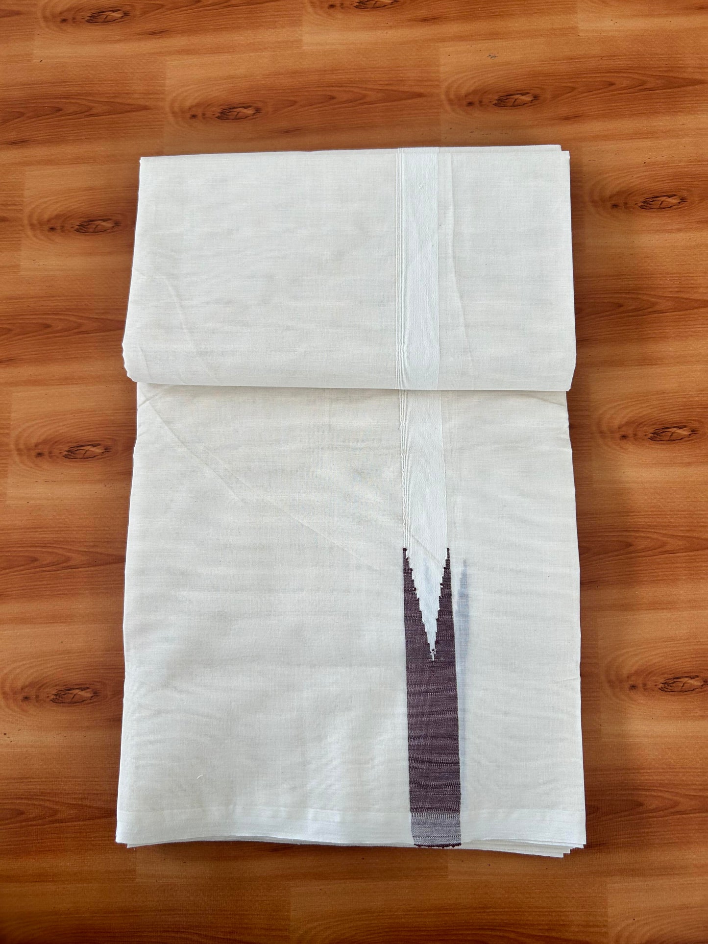 Double Off white Mundu/Dhoti - 20% Discount! KaithariKada Balaramapuram 100% Cotton - 100x100 - 1 inch Puliyilakkara Dark Brown Chutty Kara - 4 mtr (8.5 muzham) - 15 KK5420 ASH