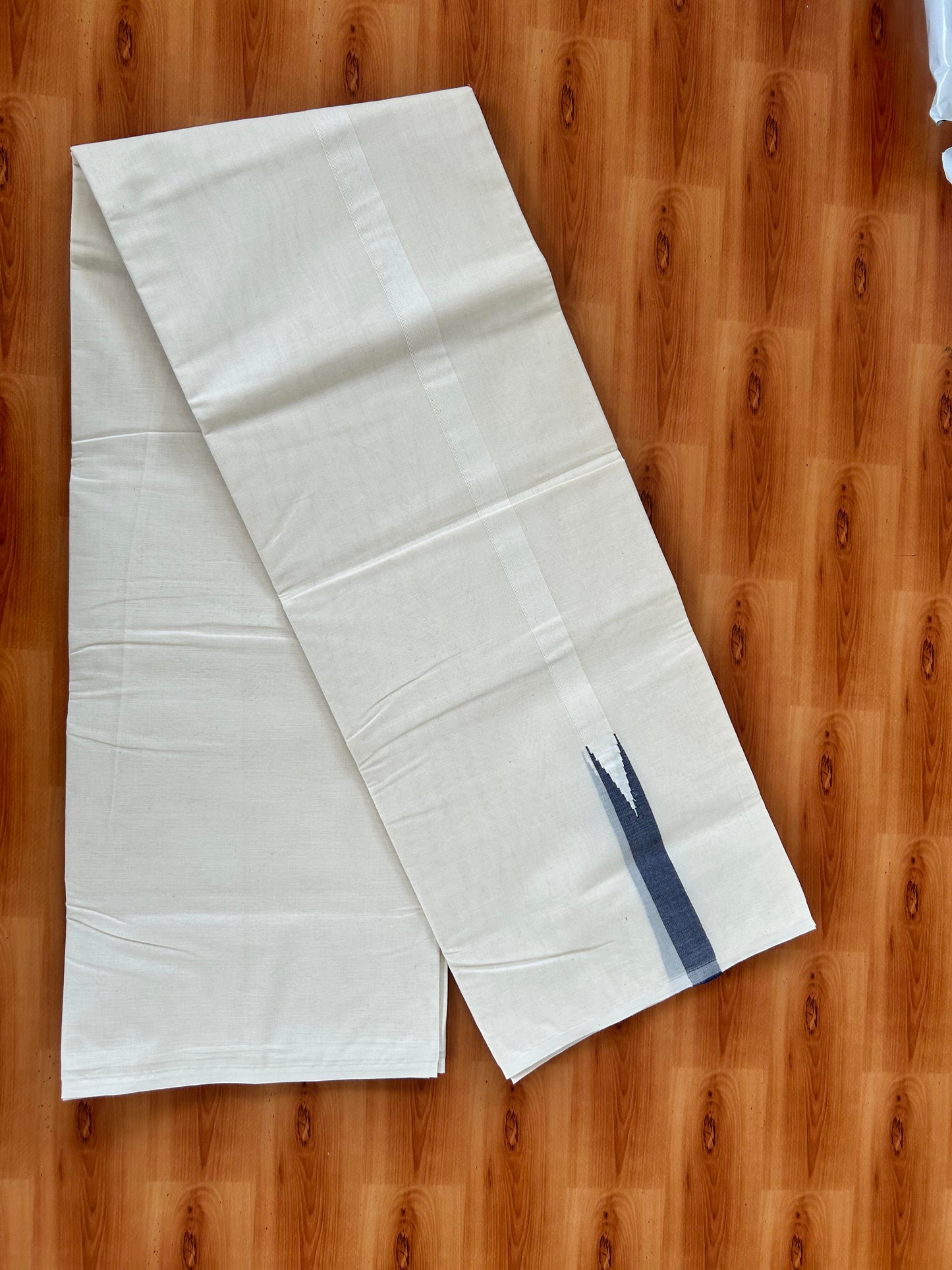 Double Off white Mundu/Dhoti - 20% Discount! KaithariKada Balaramapuram 100% Cotton - 100x100 - 0.75 inch Puliyilakkara Navy Blue Chutty Kara - 4 mtr (8.5 muzham) - 9 KK5420 ASH