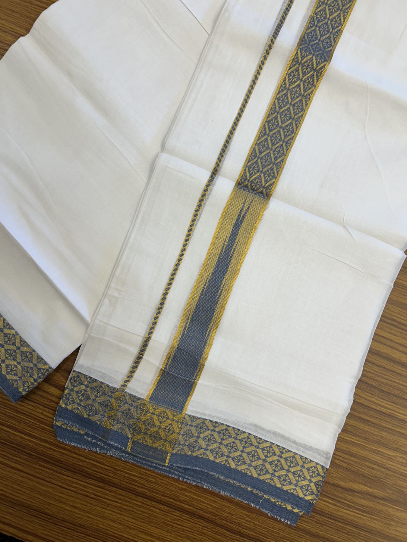 20% Discount ! KaithariKada Balaramapuram 100% Pure Cotton Double Pure White Mundu/Dhoti - 100x80 - 1.25 inch Puliyilakkara Gold Kasav & Peacock Blue Jacquard Design Chutty kara 3.90 mtr (8 Muzham) - 20 KK5321 CJT