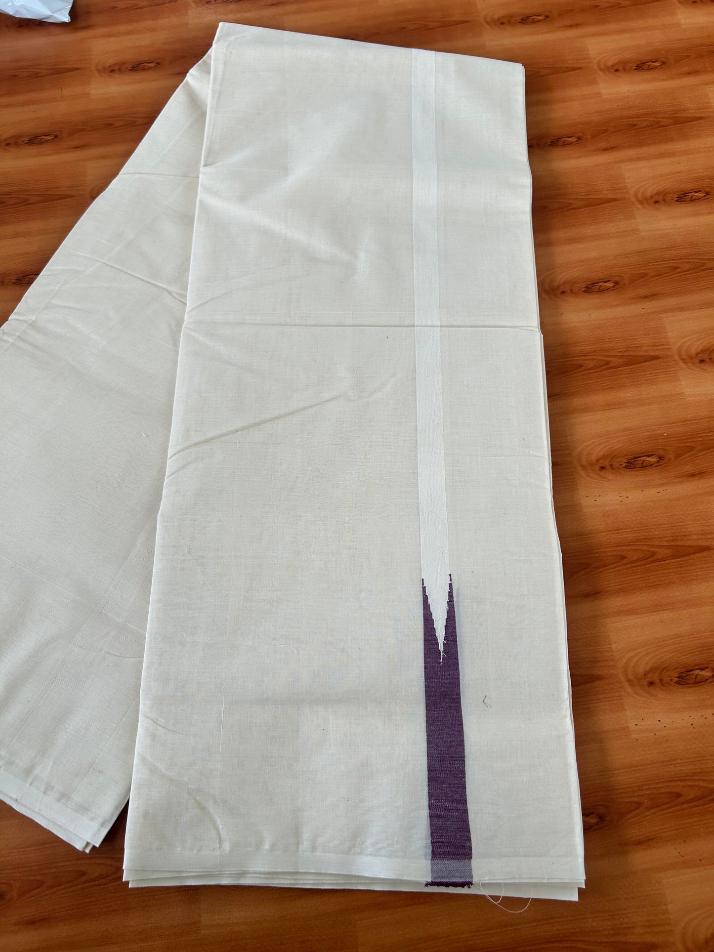 Double Off white Mundu/Dhoti - 20% Discount! KaithariKada Balaramapuram 100% Cotton - 100x100 - 1 inch Puliyilakkara Wine Purple Chutty Kara - 4 mtr (8.5 muzham) - 16 KK5420 ASH