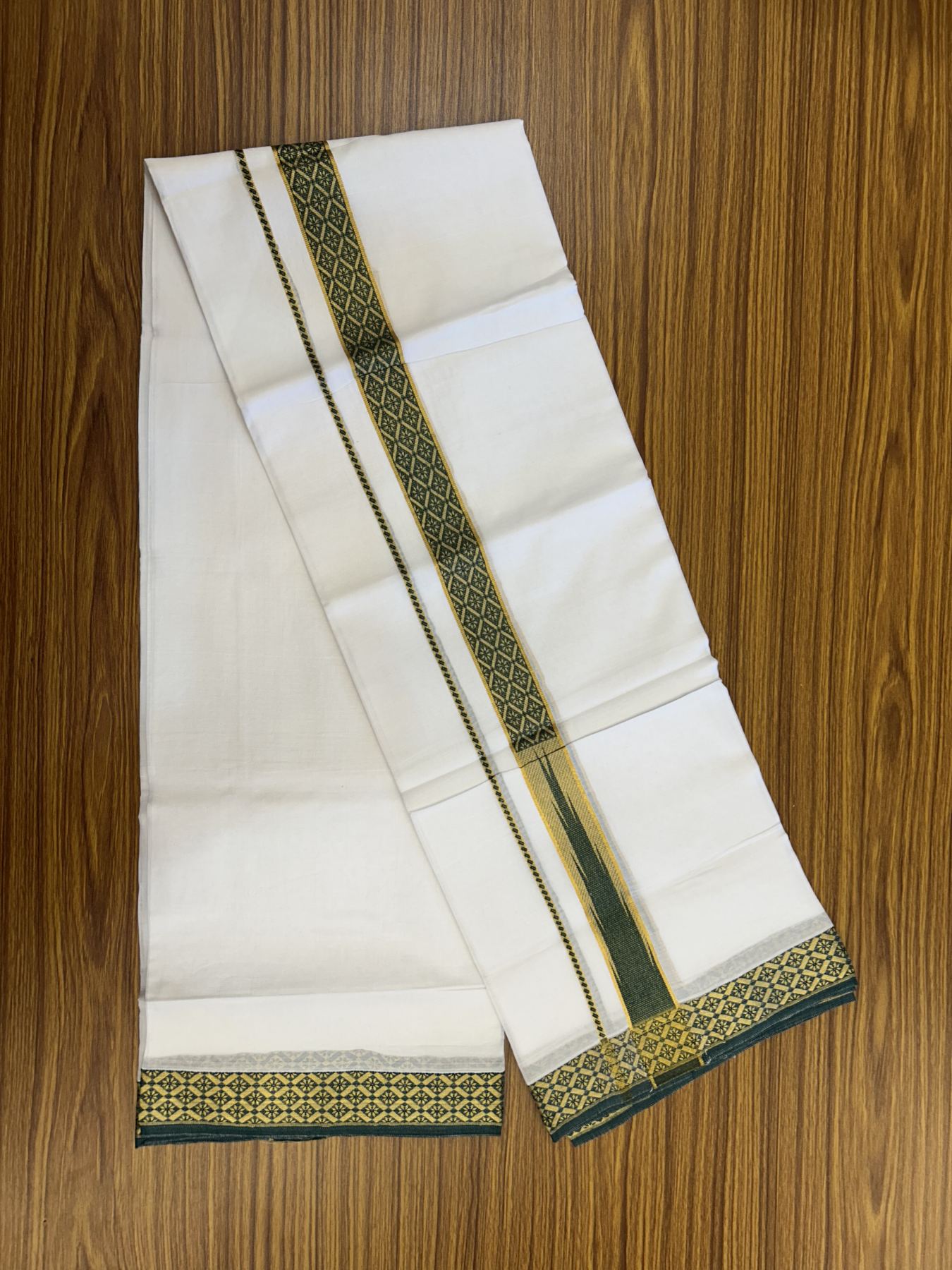 20% Discount ! KaithariKada Balaramapuram 100% Pure Cotton Double Pure White Mundu/Dhoti - 100x80 - 1.25 inch Puliyilakkara Gold Kasav & Green Jacquard Design Chutty kara 3.90 mtr (8 Muzham) - 17 KK5321 CJT