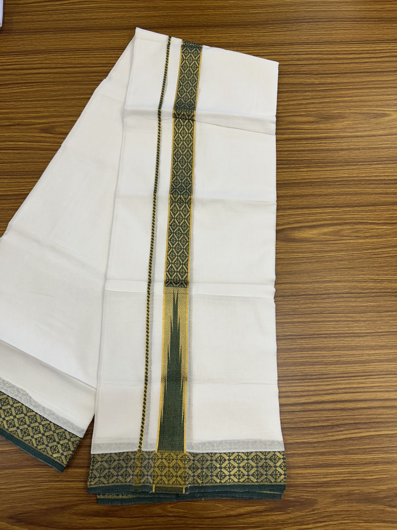 20% Discount ! KaithariKada Balaramapuram 100% Pure Cotton Double Pure White Mundu/Dhoti - 100x80 - 1.25 inch Puliyilakkara Gold Kasav & Green Jacquard Design Chutty kara 3.90 mtr (8 Muzham) - 17 KK5321 CJT
