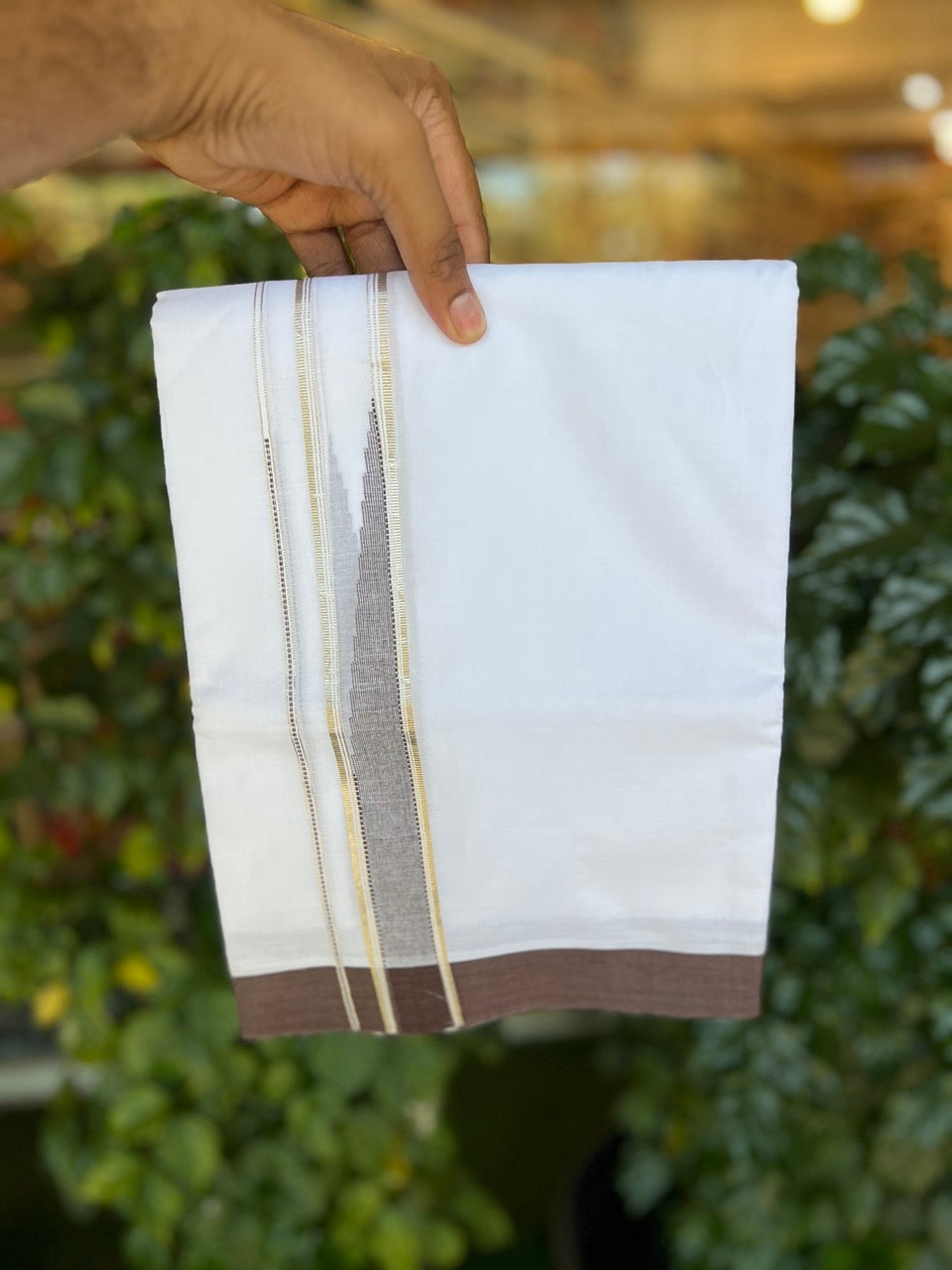 20% Discount! KaithariKada Balaramapuram 100% Cotton Double Pure white Mundu/Dhoti- 100x80 - 1.5 inch Silver & Brown heavy Chutty kara - 3.90mtr ( 8 muzham) - 76 KK5279 CKS
