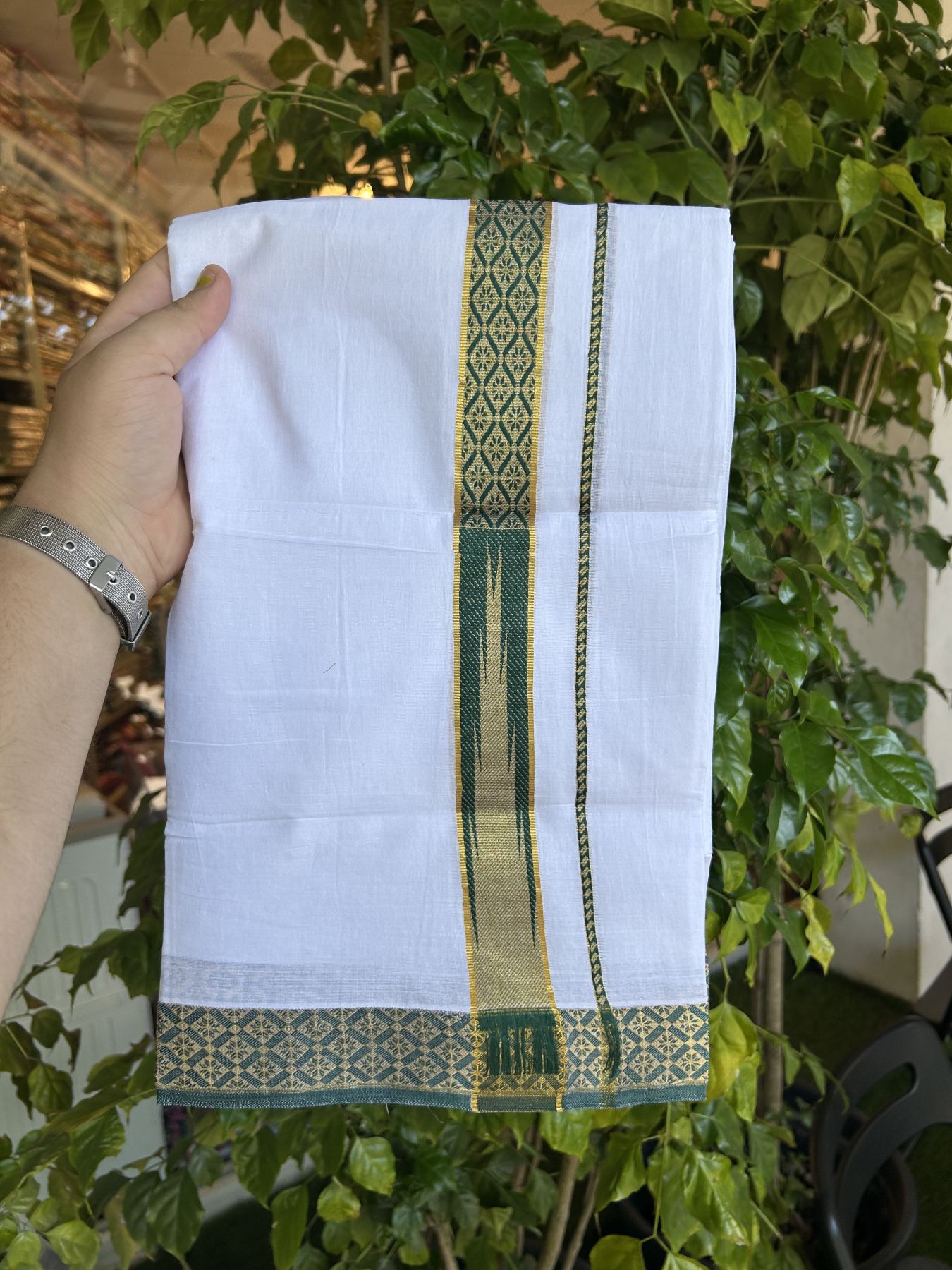 20% Discount ! KaithariKada Balaramapuram 100% Pure Cotton Double Pure White Mundu/Dhoti - 100x80 - 1.25 inch Puliyilakkara Gold Kasav & Green Jacquard Design Chutty kara 3.90 mtr (8 Muzham) - 16 KK5321 CJT
