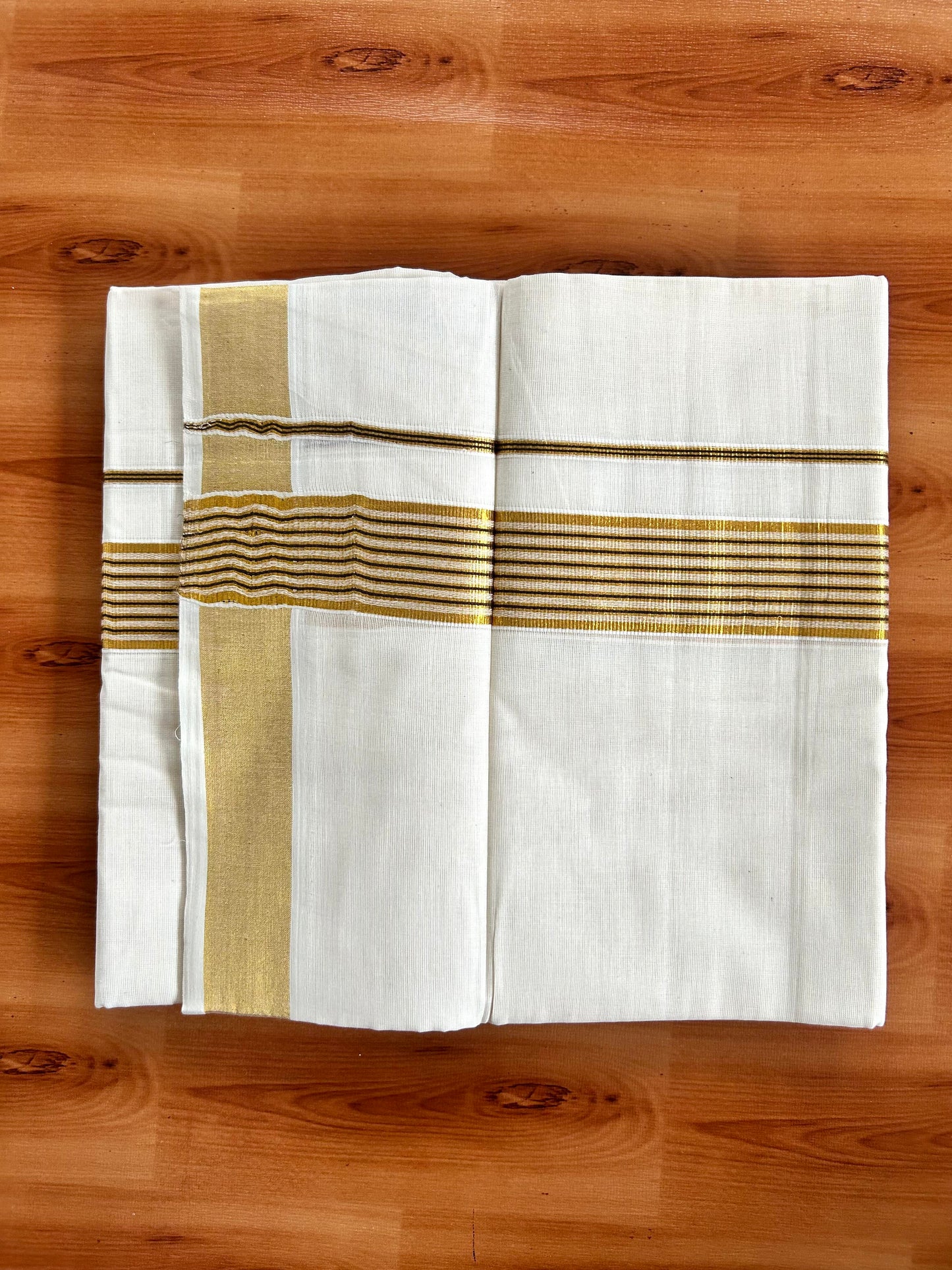 Double Off White Mundu/Dhoti -20% Discount! Kaitharikada Balaramapuram - 100x80 - 1.5 Inch Gold Kasav & Brown Stripes Kara 4 mtr (8.5 muzham) - 22 KK5417 VAS