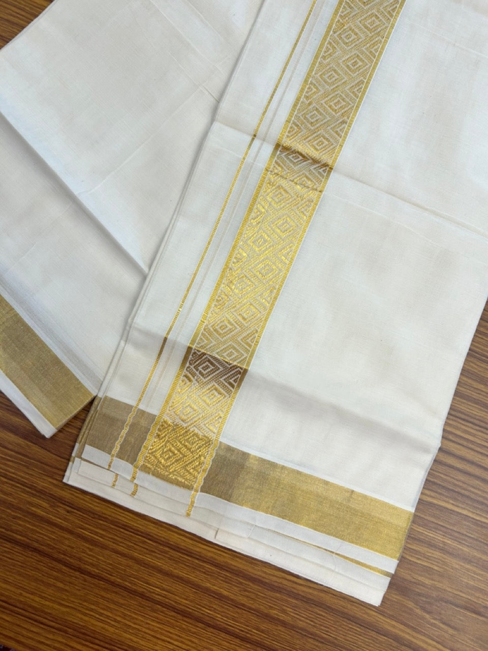 20% DISCOUNT! KaithariKada Balaramapuram DOUBLE OFF WHITE - (Ubleached) Mundu/Dhoti - Cotton mix - 80s - 1.75 inch Kasavu Jacquard Kara 4 mtr (8.5 Muzham) - 41 KK5284 PMC