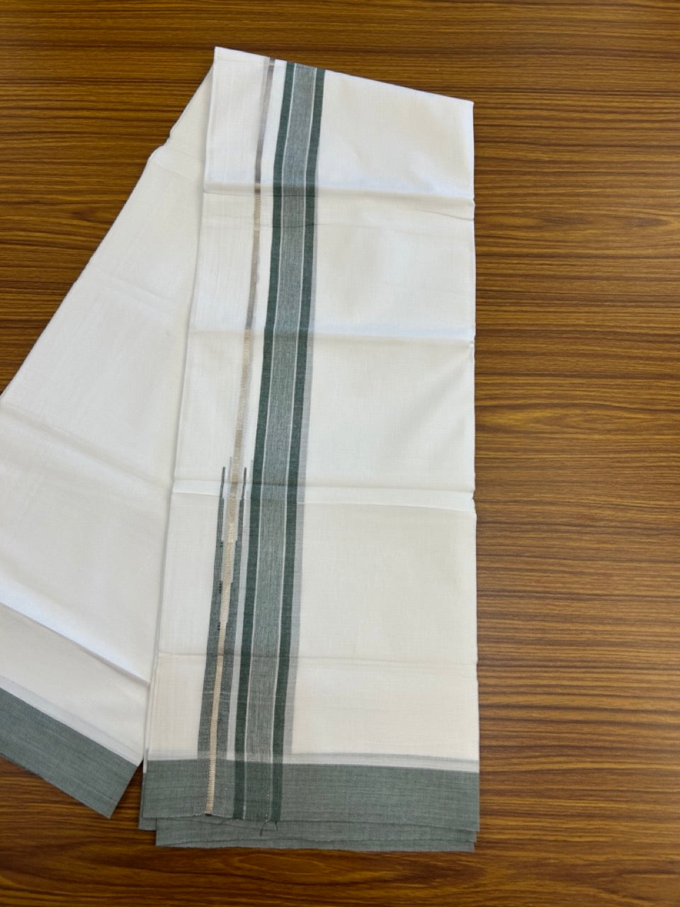 20% Discount ! KaithariKada Balaramapuram 100% Cotton Pure white Double Mundu/Dhoti - (100x80)s - 1.25 inch Silver Kasav & Green Shaded Stripes Chutty Kara 3.90 mtr (8 muzham) - 17 KK5287 PMC