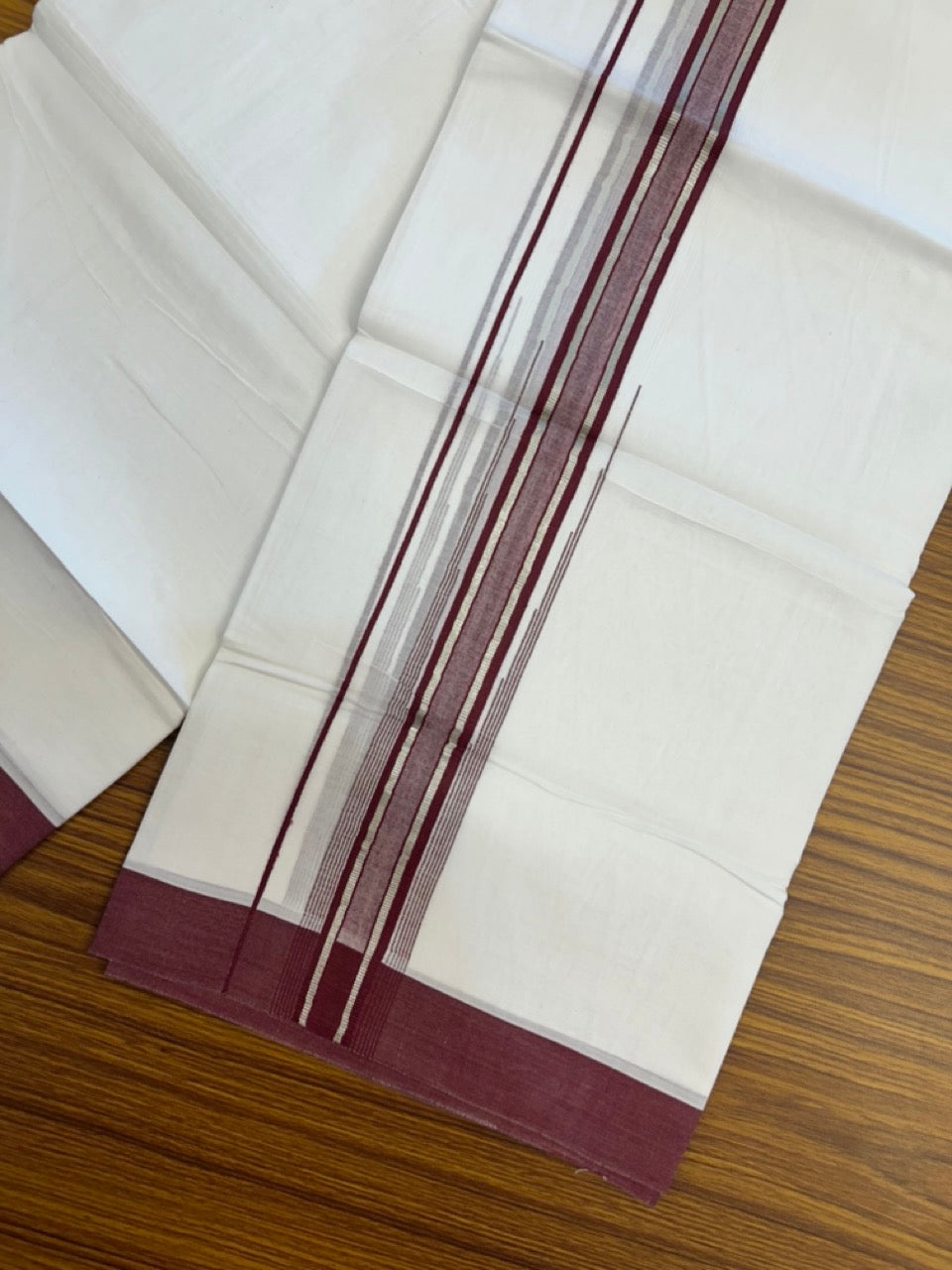 20% Discount ! KaithariKada Balaramapuram 100% Cotton Pure white Double Mundu/Dhoti - (100x80)s - 1.5 inch Silver Kasav & Maroon Stripes Chutty Kara 3.90 mtr (8 muzham) - 29 KK5287 PMC