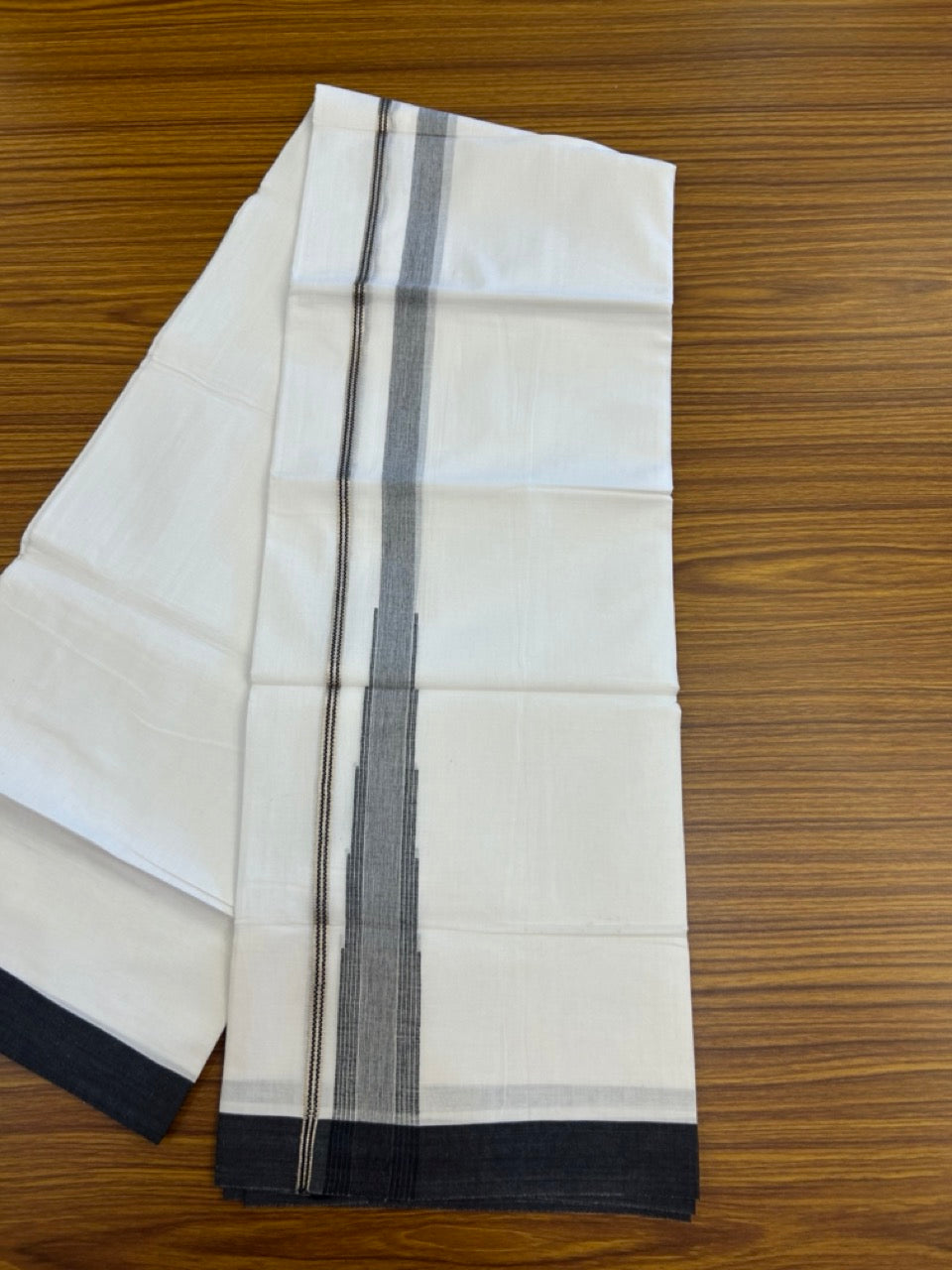 20% Discount ! KaithariKada Balaramapuram 100% Cotton Pure white Double Mundu/Dhoti - (100x80)s - 1.5 inch Silver Kasav & Black Stripes Chutty Kara 3.90 mtr (8 muzham) - 26 KK5287 PMC