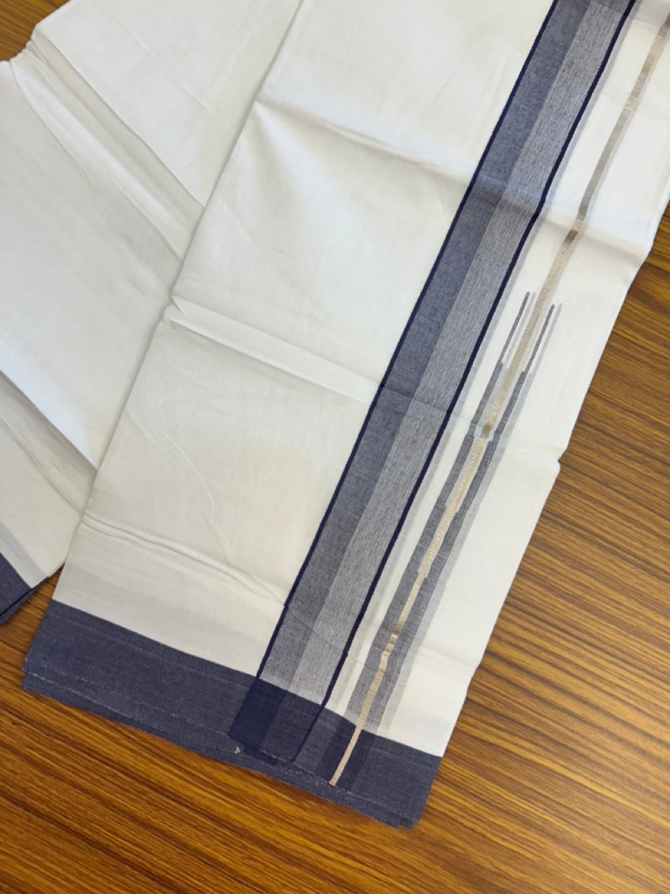 20% Discount ! KaithariKada Balaramapuram 100% Cotton Pure white Double Mundu/Dhoti - (100x80)s - 1.5 inch Silver Kasav & Navy Blue Stripes Chutty Kara 3.90 mtr (8 muzham) - 28 KK5287 PMC