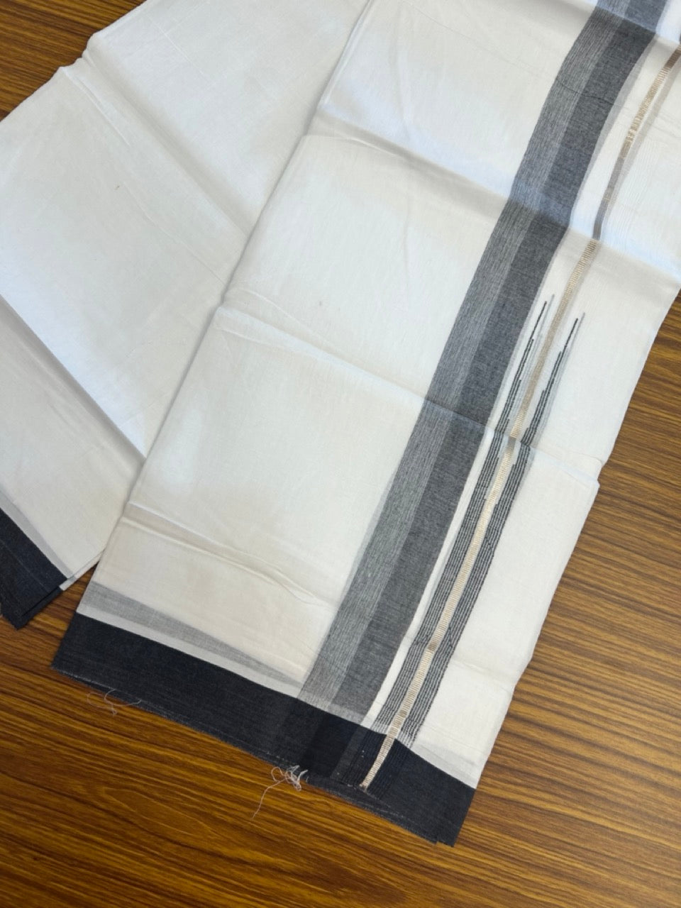 20% Discount ! KaithariKada Balaramapuram 100% Cotton Pure white Double Mundu/Dhoti - (100x80)s - 1.5 inch Silver Kasav & Black Stripes Chutty Kara 3.90 mtr (8 muzham) - 31 KK5287 PMC