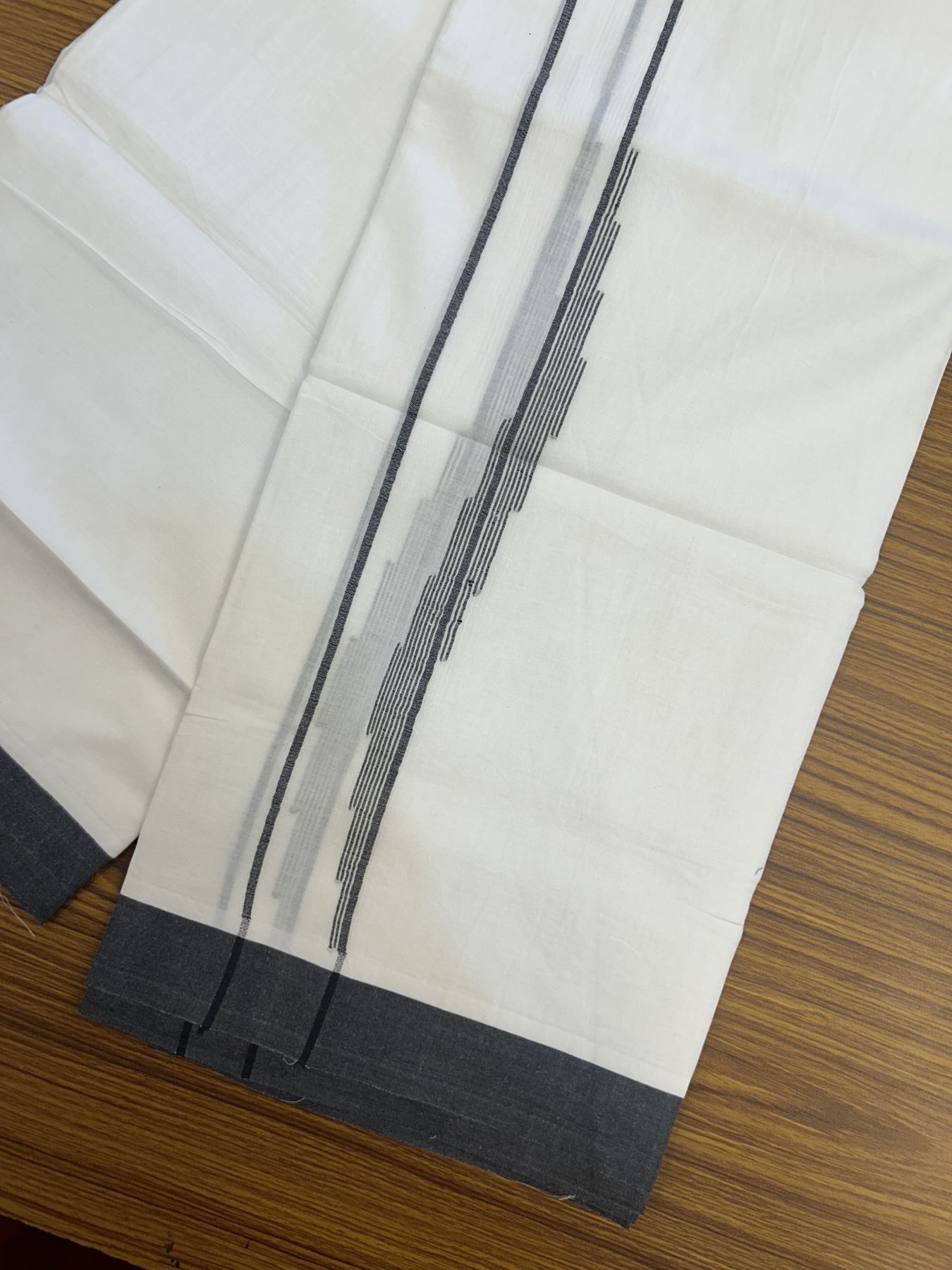 20% Discount ! Kaitharikada Balaramapuram 100% Cotton Pure White Double Mundu/Dothi - 100x80 - 0.75 inch Black Stripes Design Kara 3.80 mtr (8 muzham) - 16 KK5323 THI